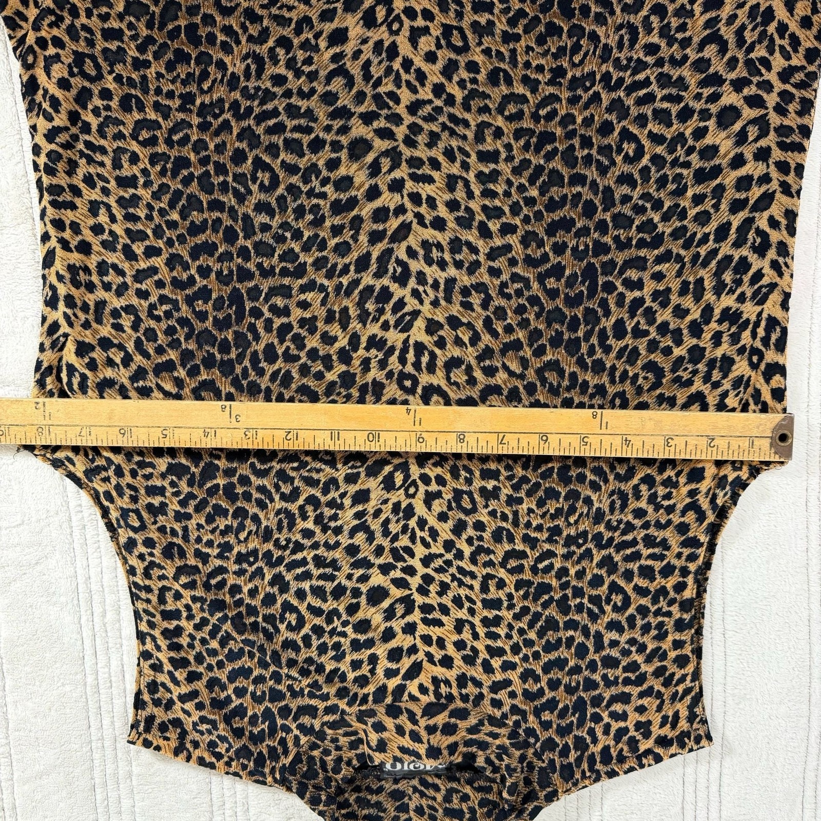 Mojo Vintage Leopard Print Mock Neck Sleeveless Top