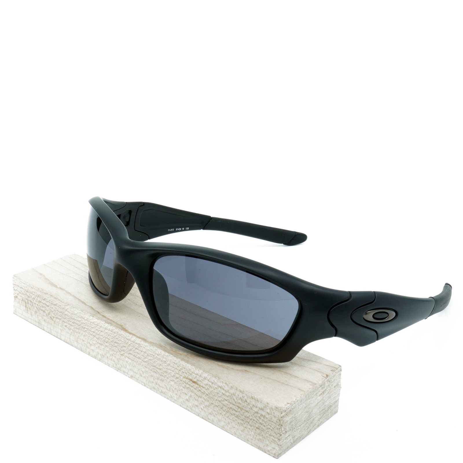 [11-013] Mens Oakley Straight Jacket Sunglasses