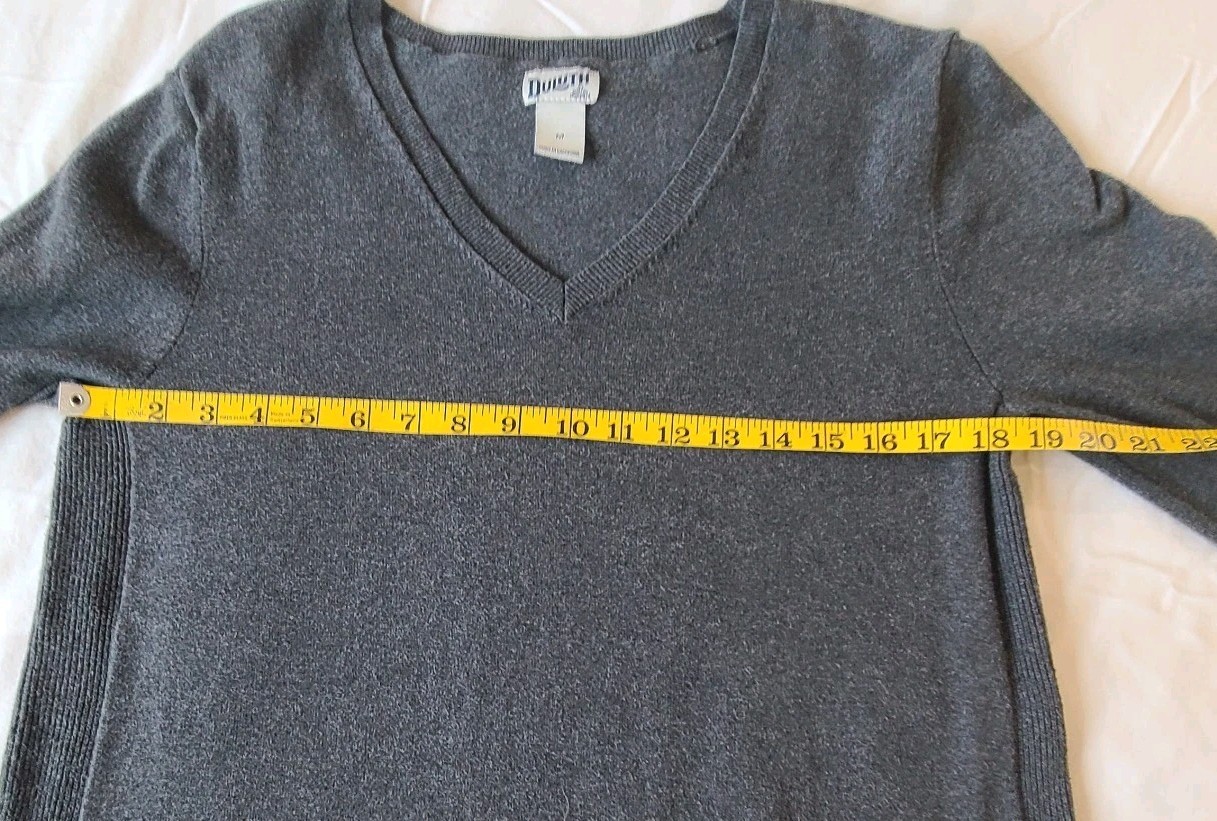 Duluth Women’s Midi Sweater Dress Sz. Med Gray Long Sleeve V- Neck Soft Cozy