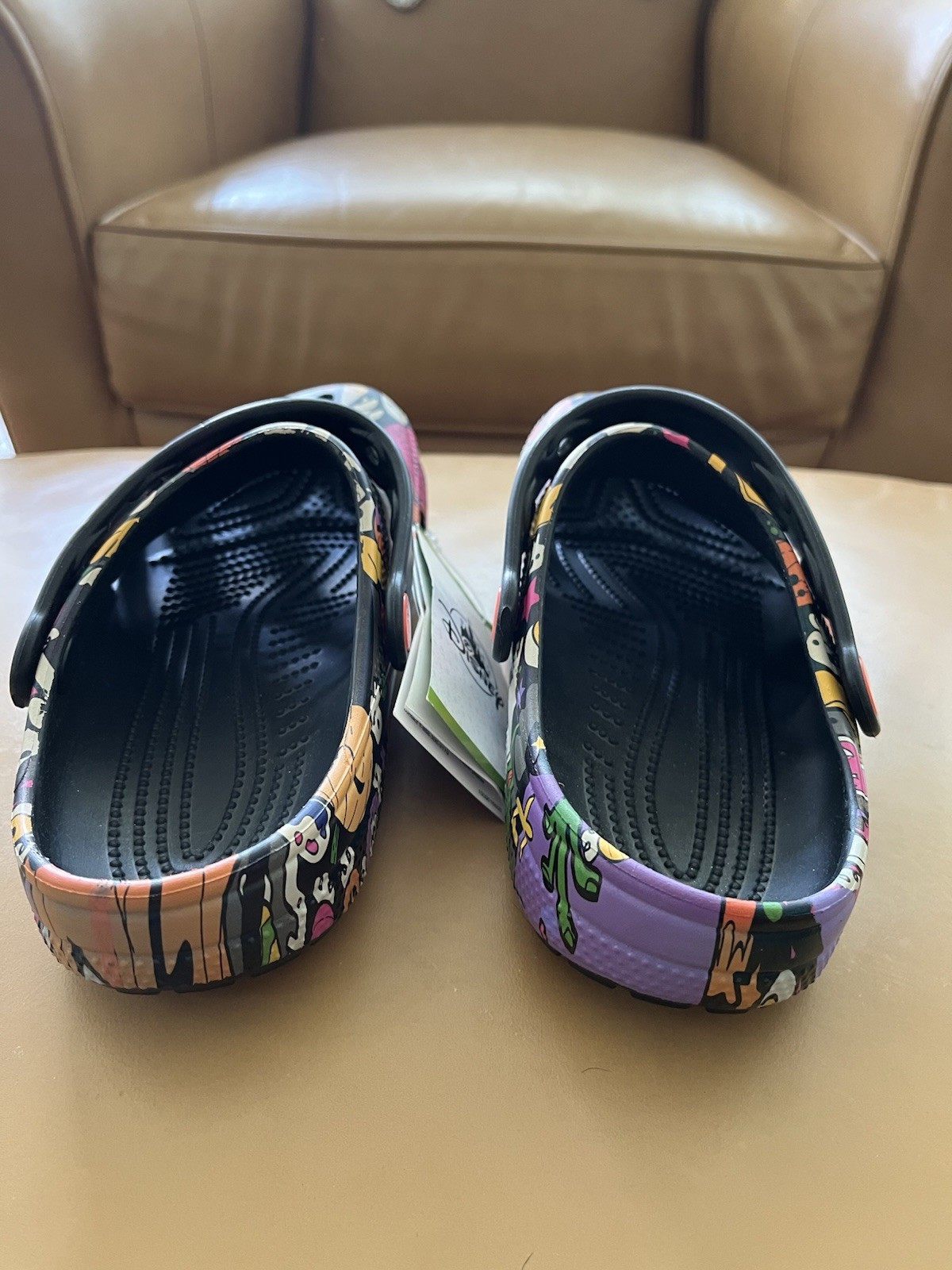 CROCS Classic Disney Theme Parks Halloween Clogs Adult Size Men 4 Women 6 NWT