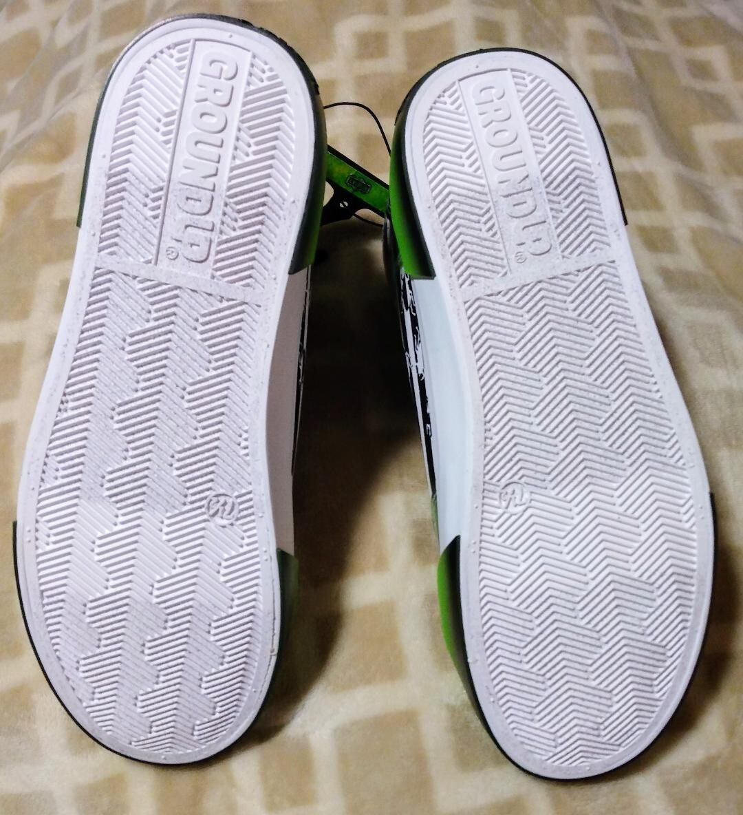 Women’s Beetlejuice Shoes – Ground Up Women’s Size 7 1/2 NEW It’s Show Time!