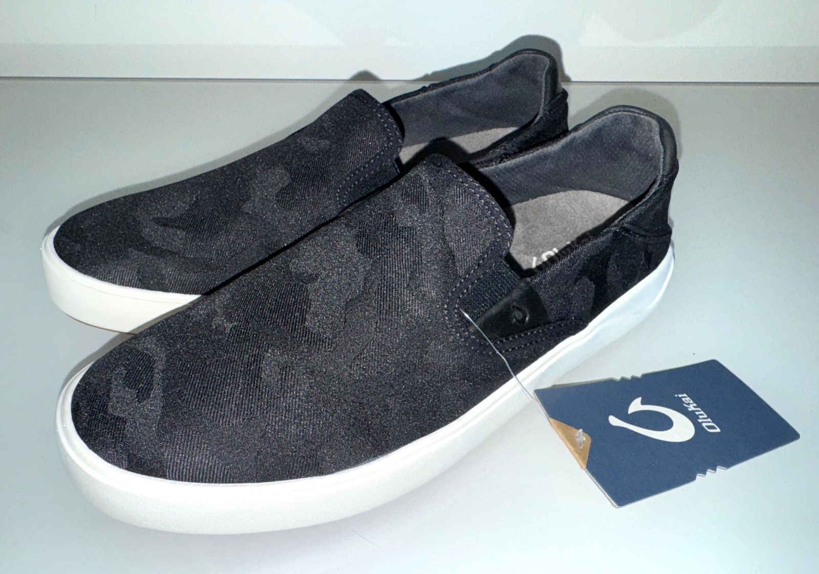 New Mens OluKai Lae’Ahi Pa’i Slip On Shoes – Lava Rock / Ke Au Camo Black Sz 9