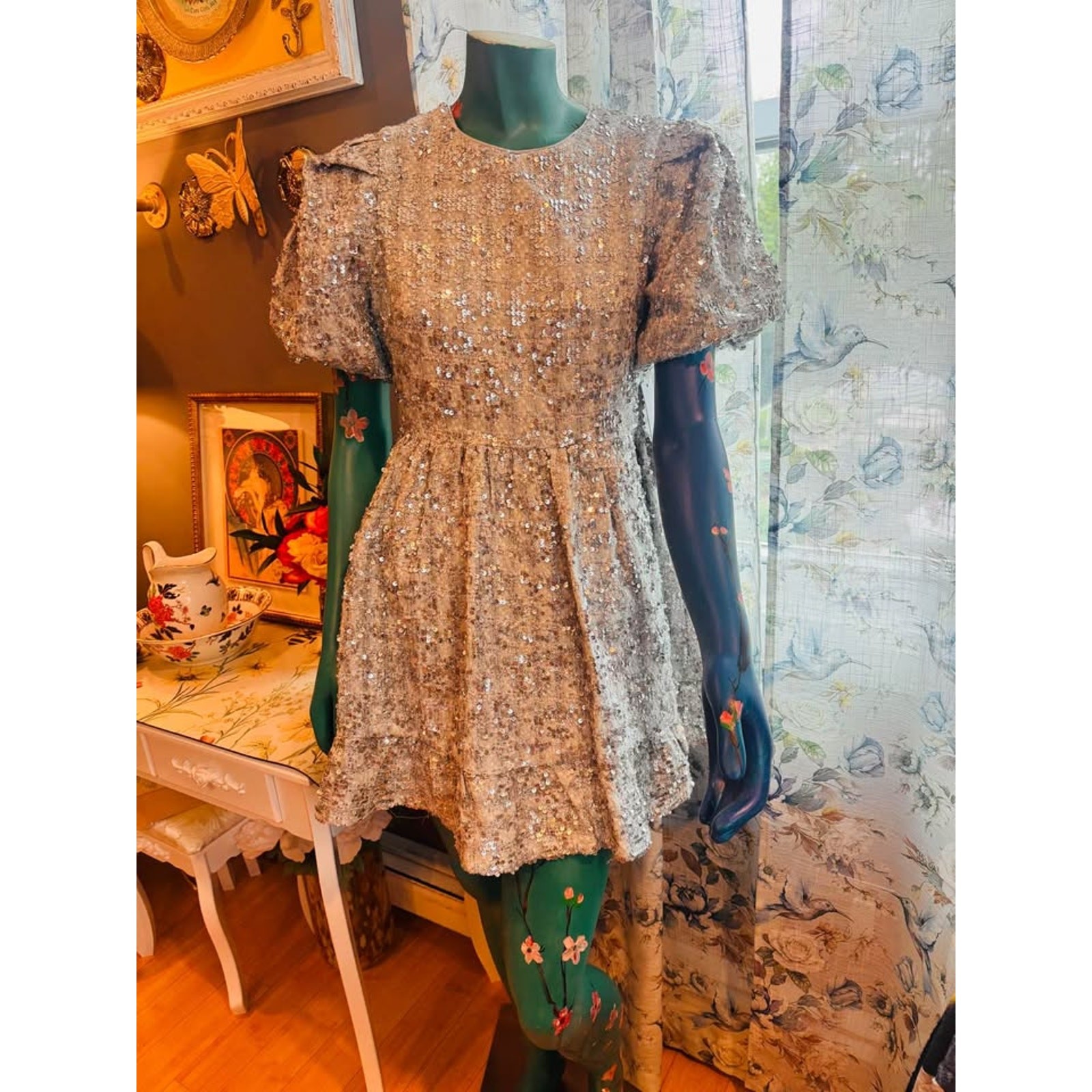 ✨ NWT English Factory Silver Sequin Puff Sleeve Party Dress – Size Small ✨