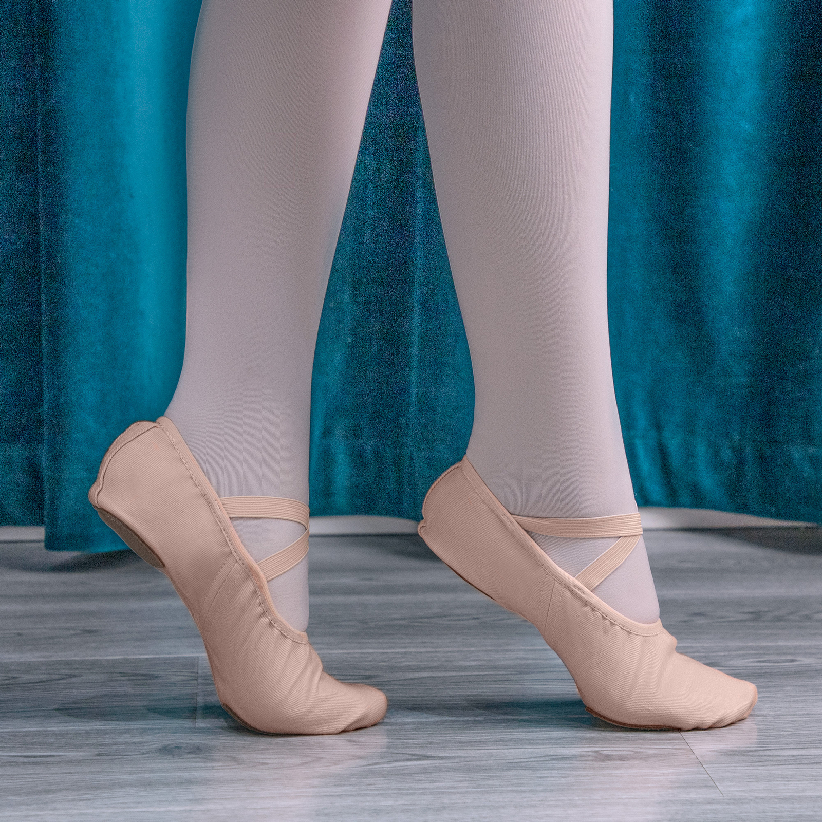 Women and Girls’ Ballet Shoes Gymnastics Yoga Dance Slipper Split-Sole