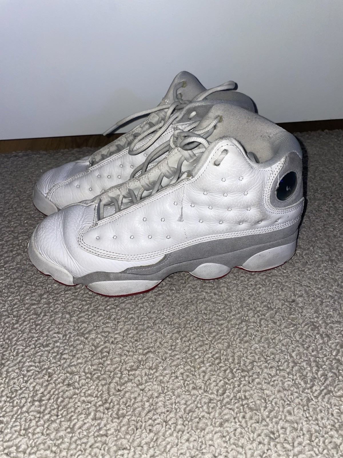 Jordan Air Jordan 13 Mid Top Leather Lace-Up Basketball Sneakers White Gray Red