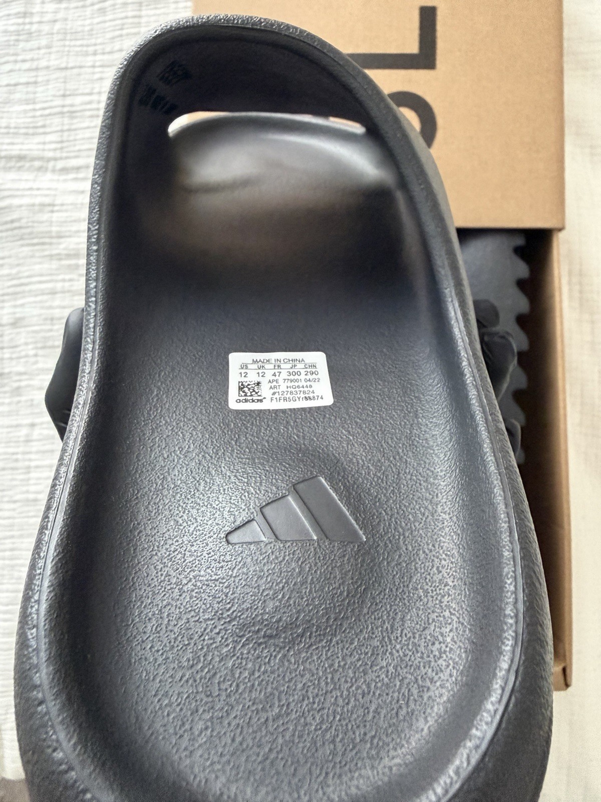 Adidas Yeezy Slide Onyx Size 12 NWOB HQ6448