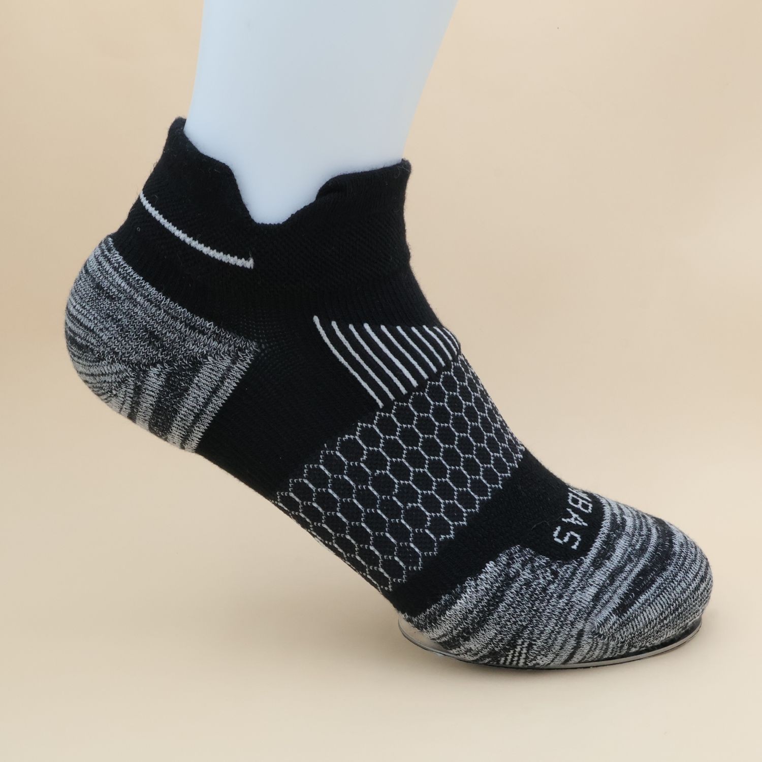 3-Pack Bombas Women’s Running Ankle Socks Black Size M Cushioned Comfort New