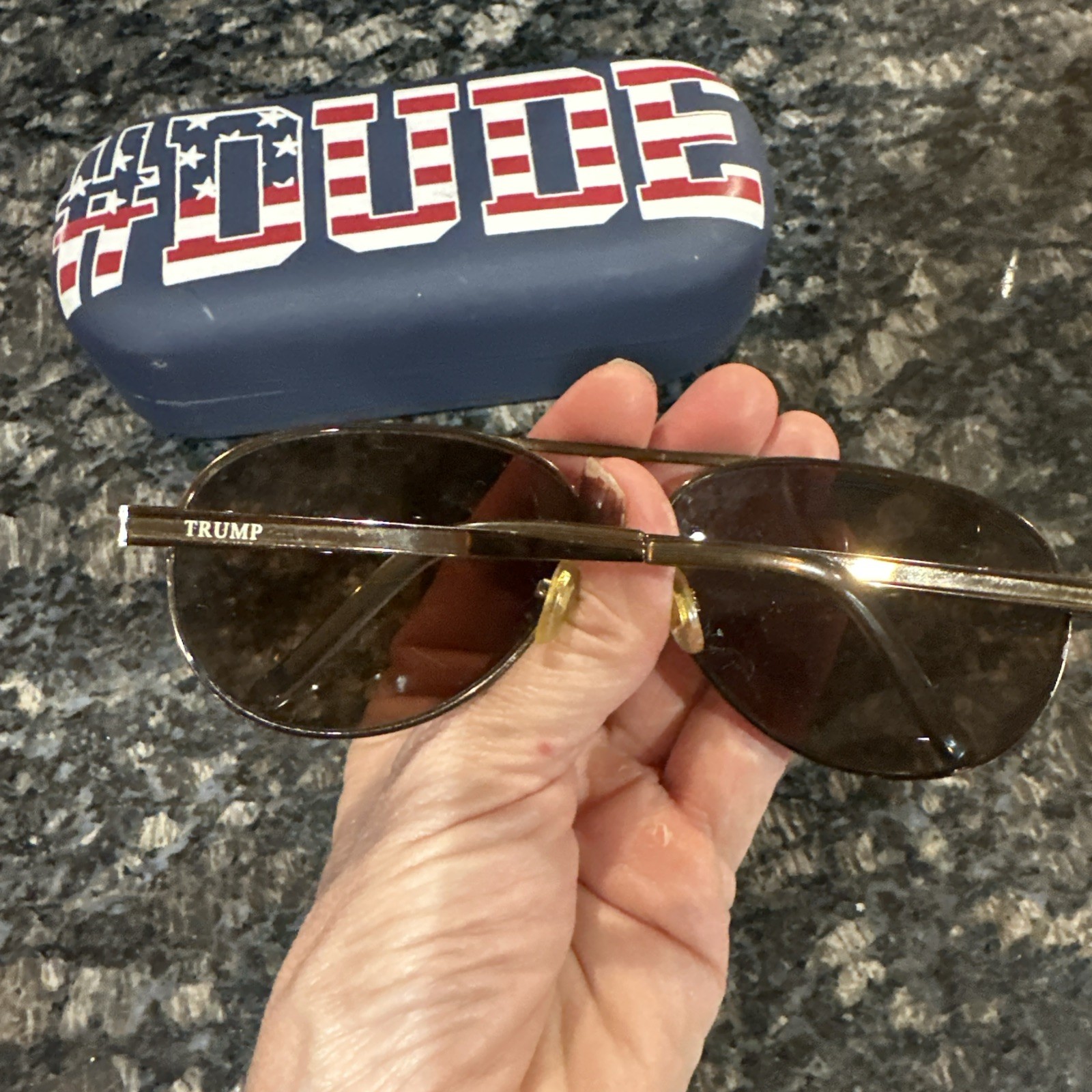 Sunglasses Donald J. Trump Signature Collection TR112013 Aviator Brown Lenses