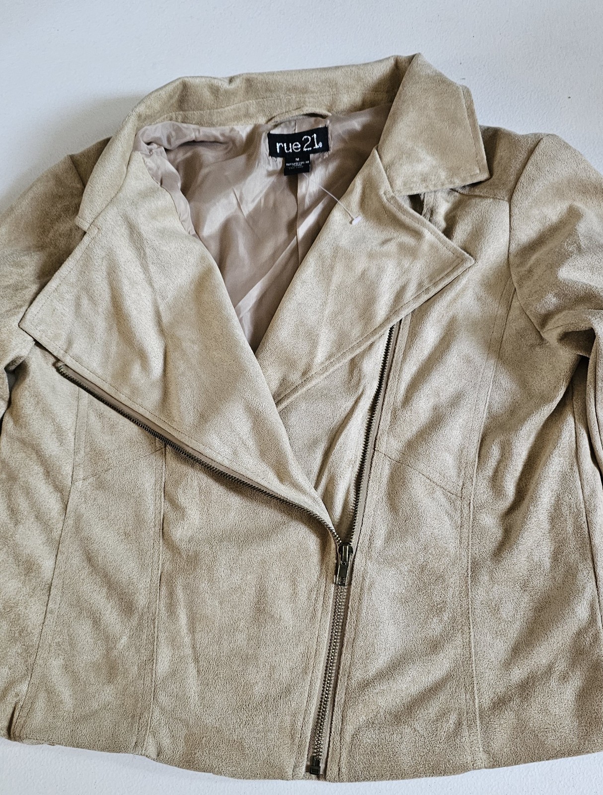 RUE 21 Apparel Faux Suede Jacket Tan Beige Zip Front Women’s Size M