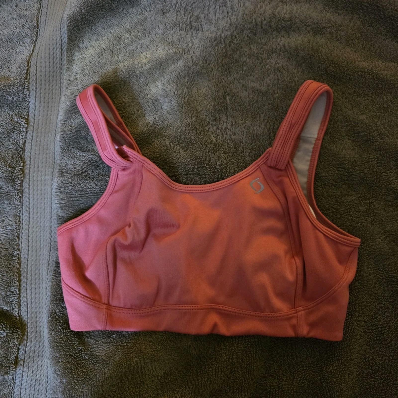 Moving Comfort Coral-Pink High Support Sports Braw Size 34D