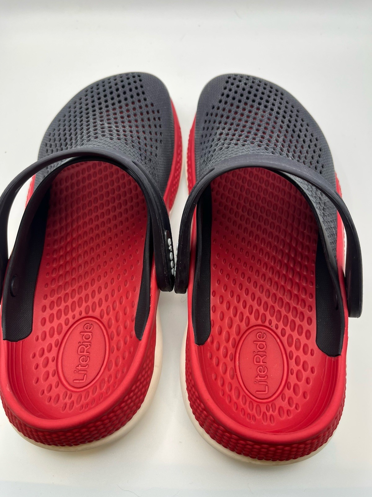 Crocs LiteRide 360 Clog Black Red, Men 4 Women 6, Water Comfort Slip On. EUC