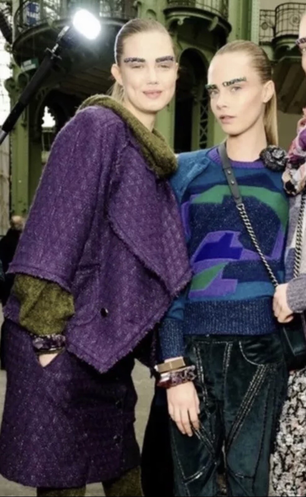 4.8K New Chanel 2012 Purple Gripoix Tweed Jacket 36 38 2 4 6 Blazer Coat Top S M