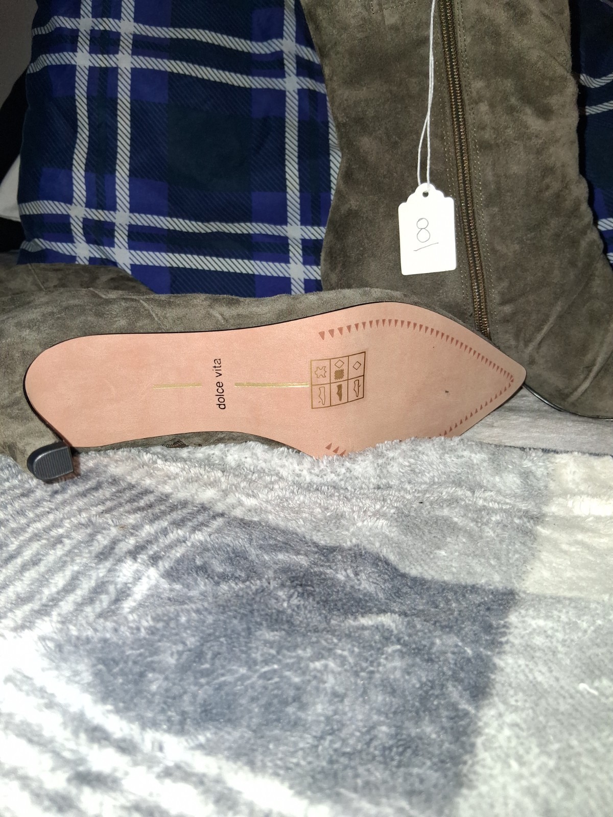 DV Dolce VITA BOOTIE SIZE 8