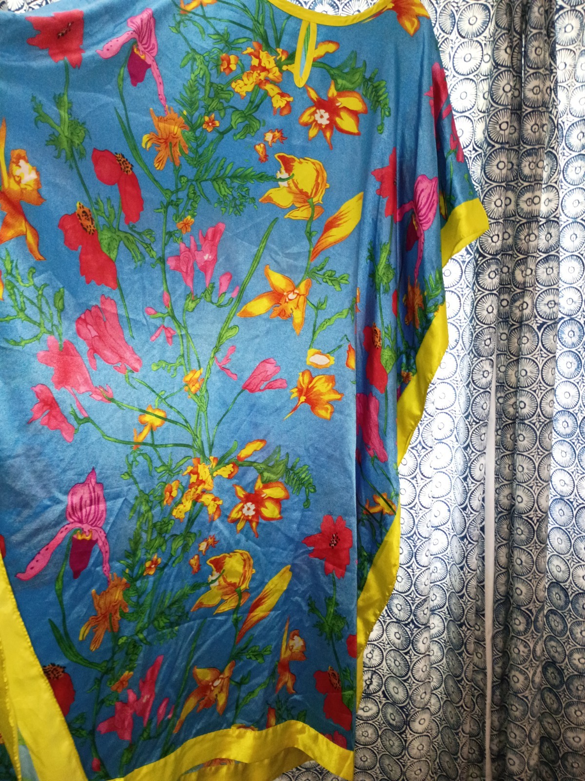Women’s Blue Floral Kaftan Gown Round Neck Short Sleeve Yellow Trim One Size
