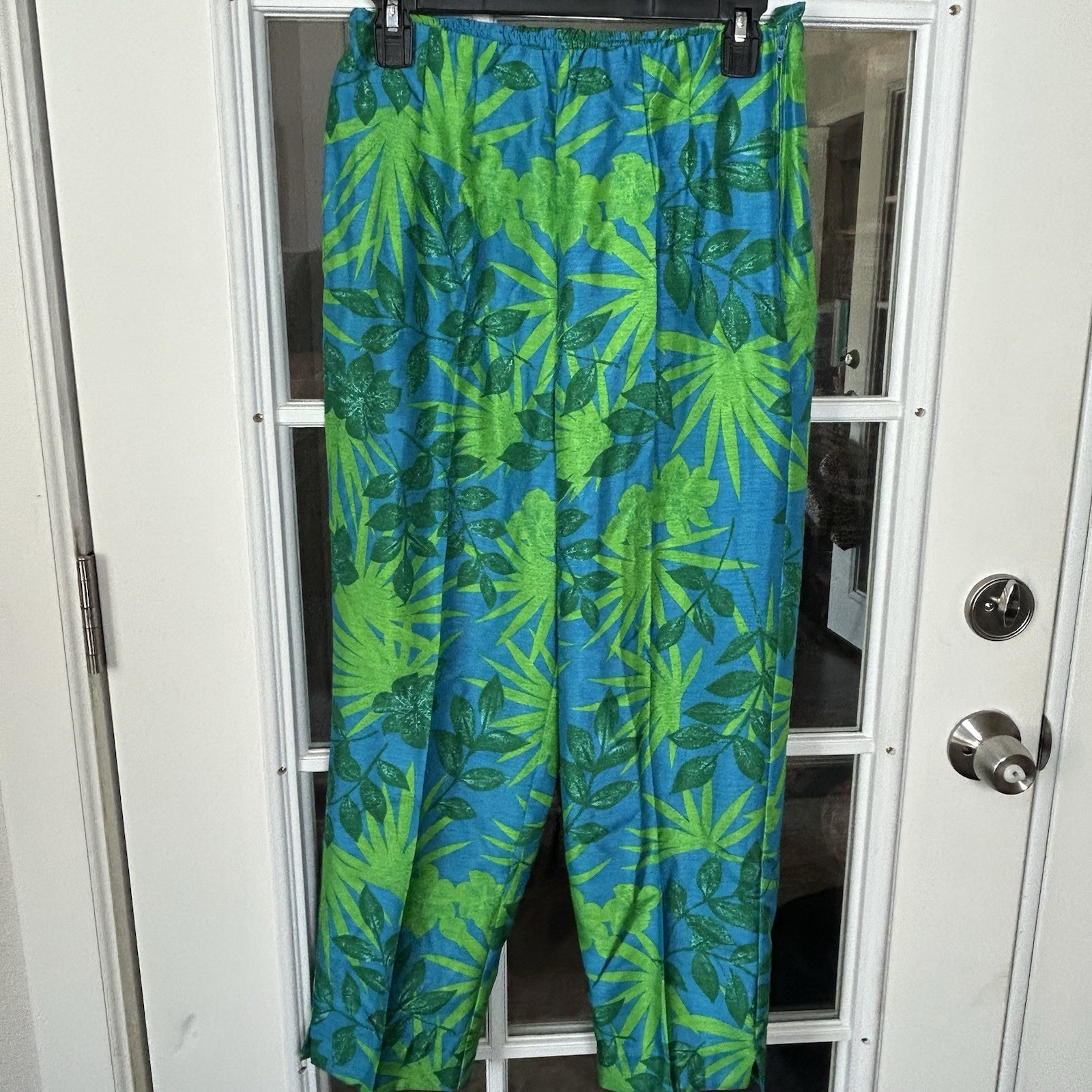 Vintage 80s 90s Tropical Palm Leaf Plant Cropped Pants Size 10 Bold Green Blue