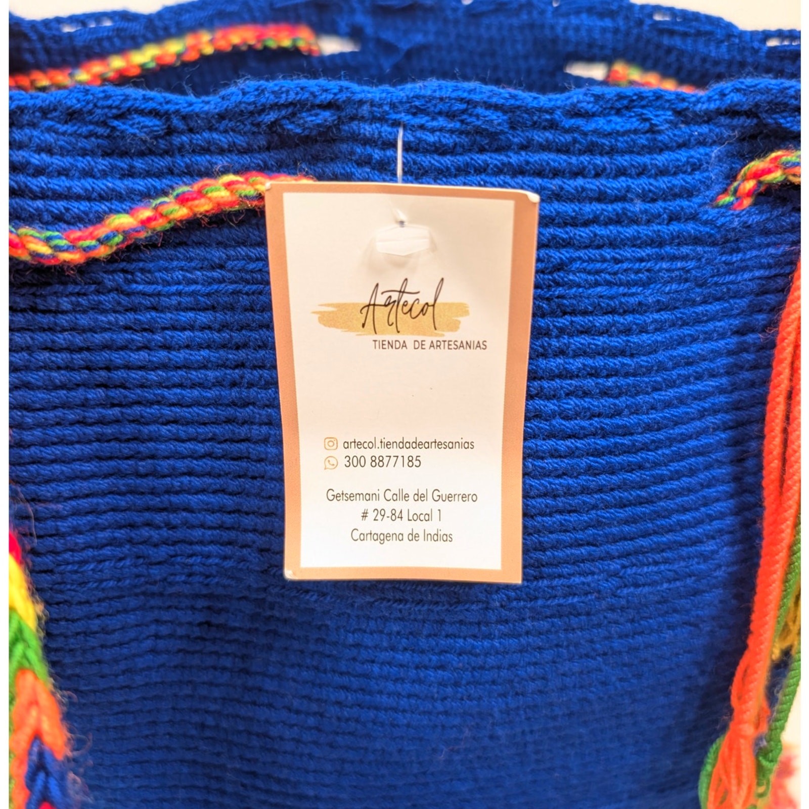 NWT Colombian Large Handmade Wayuu Mochila Bag Vibrant Blue