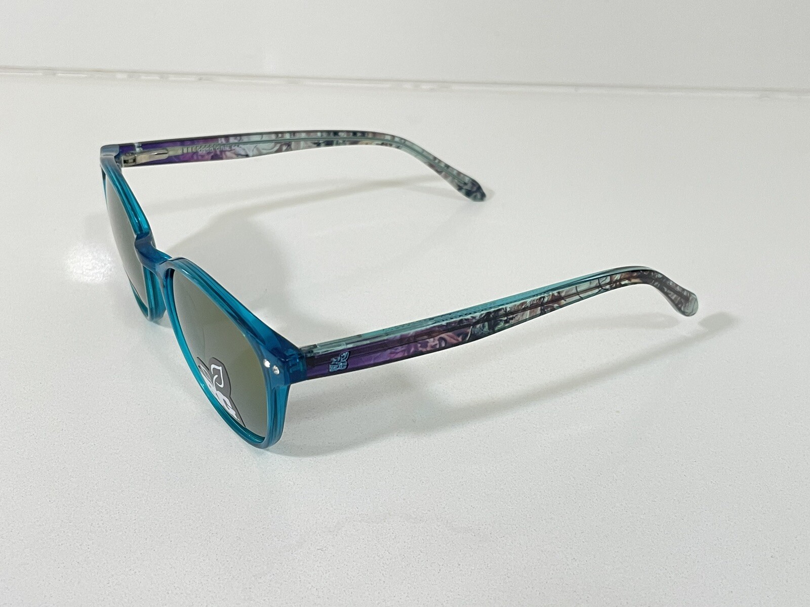 New REALTREE GIRL G200 Green Women’s Polarized Sunglasses 51-19-140 Fashion