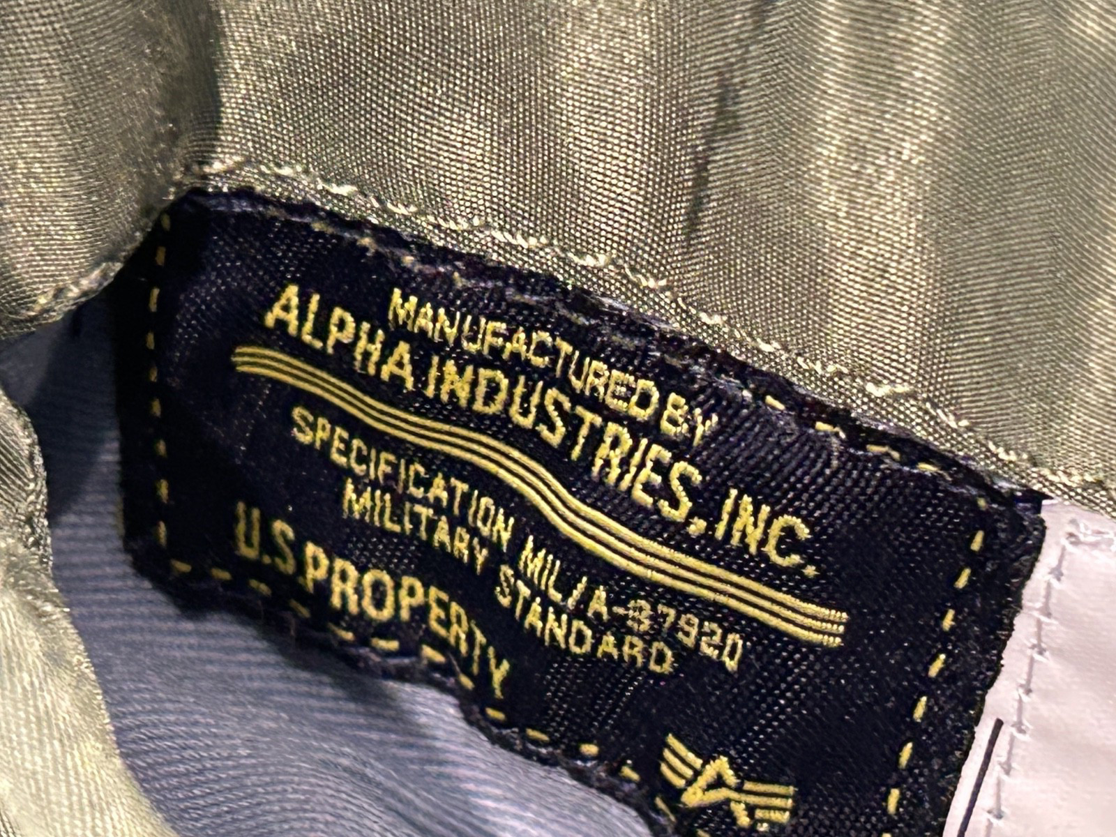 Alpha Industries USAF MA-1 Flight Bomber Jacket Sage Green Slim Fit Medium NEW