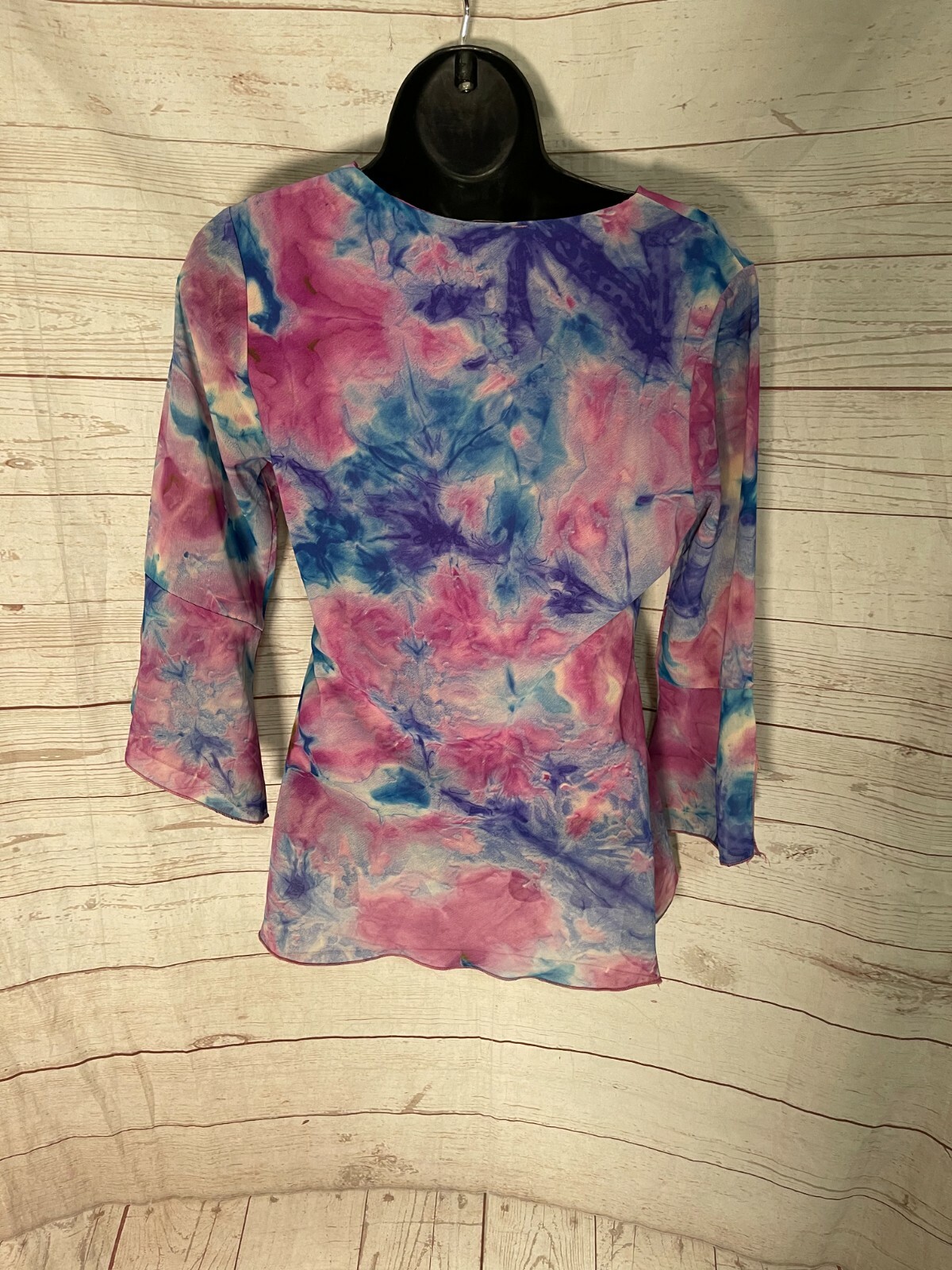 Lot of 2 pcs Women’s Blouses Various Colors: Benzer & Louis Fashion
