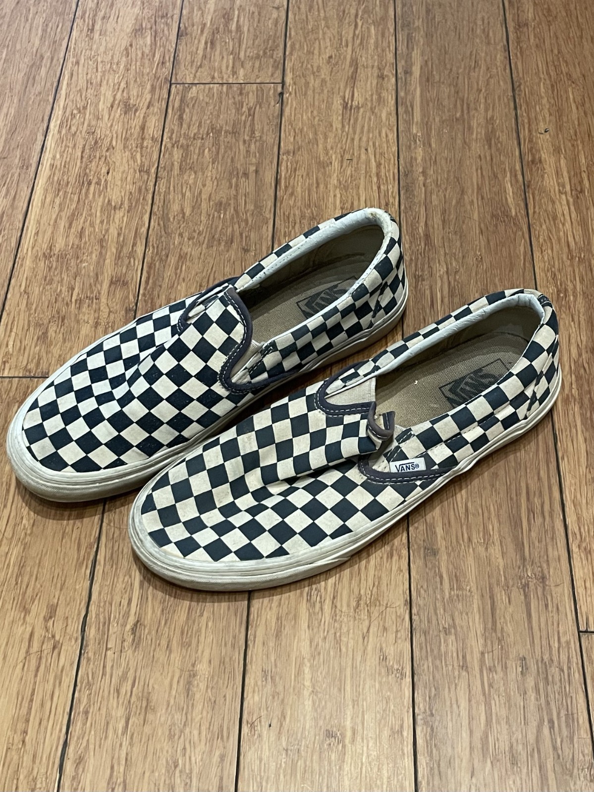VANS Unixex M 10.5 W 12 Classic Slip On Skate Shoes Full Checkered Blue White