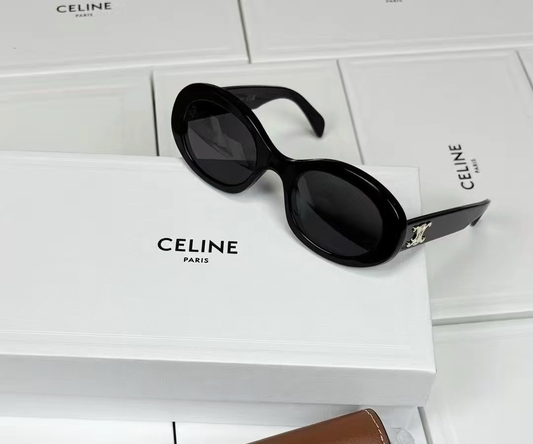 CELINE Triomphe CL40194U Black Oval Sunglasses 52mm 22mm 145mm – New in BOX