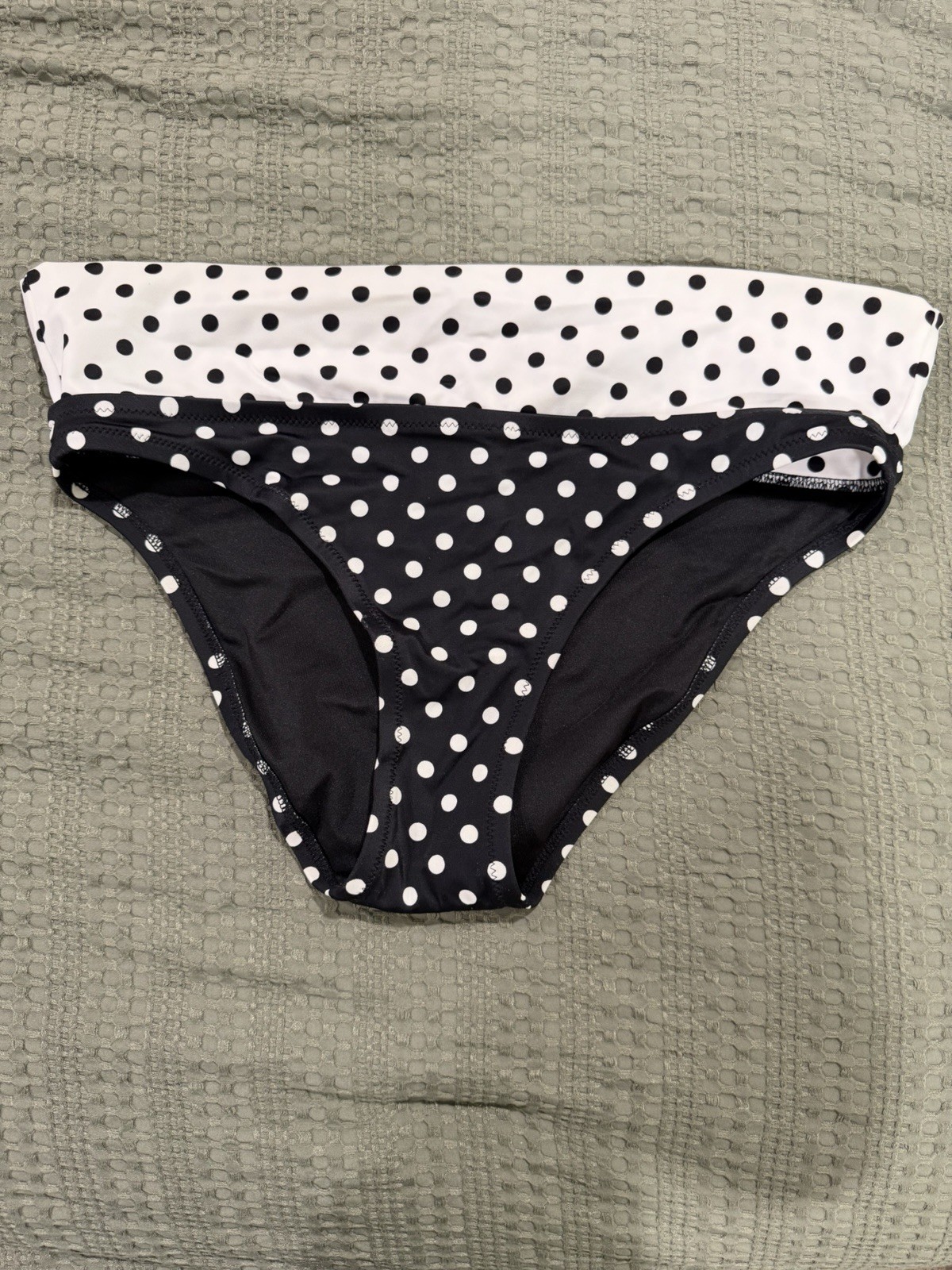 Victoria’s Secret Black White Polka Dot Wrap Halter Bikini Set – small