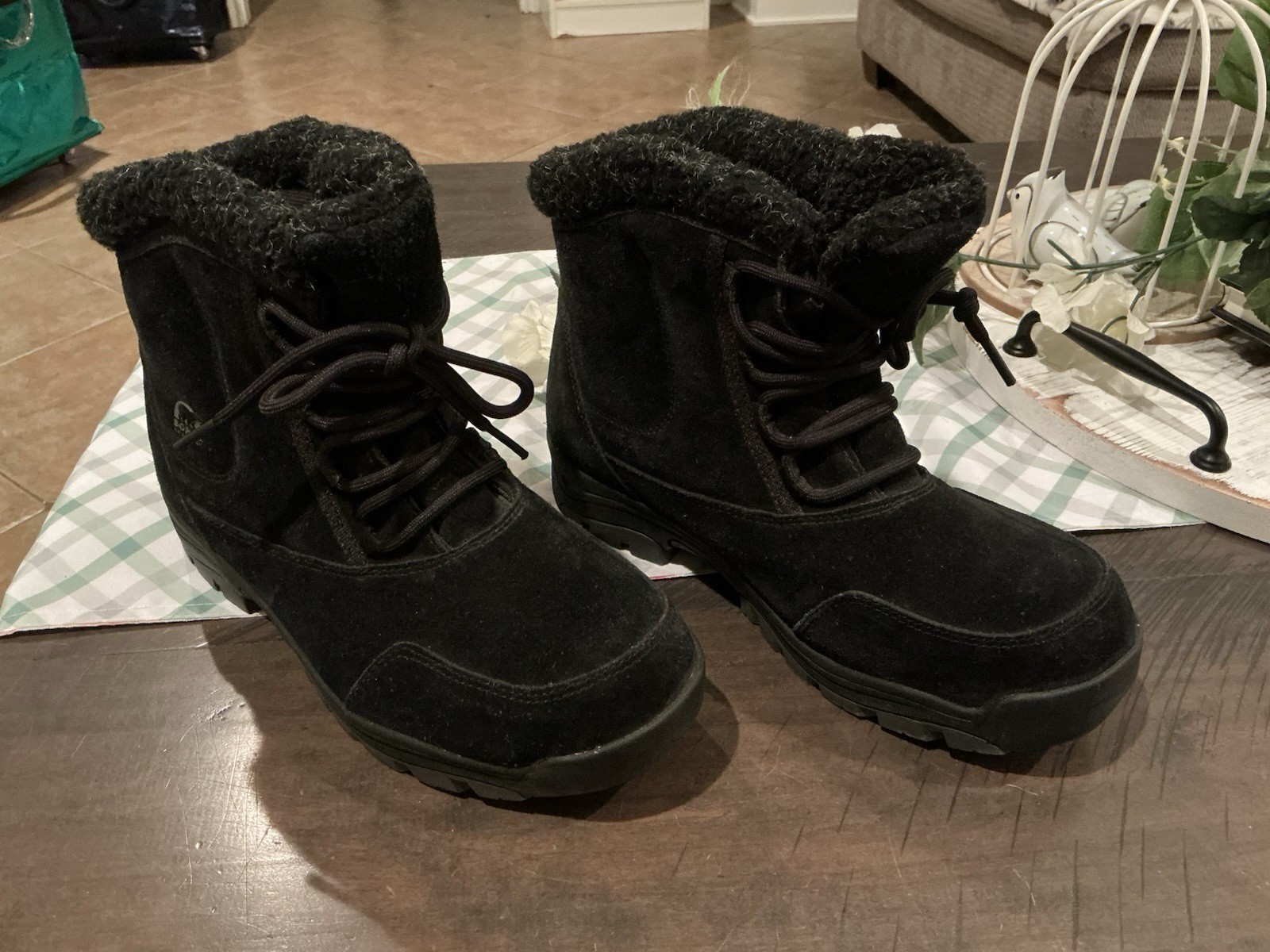 SOREL WATERFALL Black Sz 10 Suede Leather Winter Thinsulate Ultra Boots Women’s