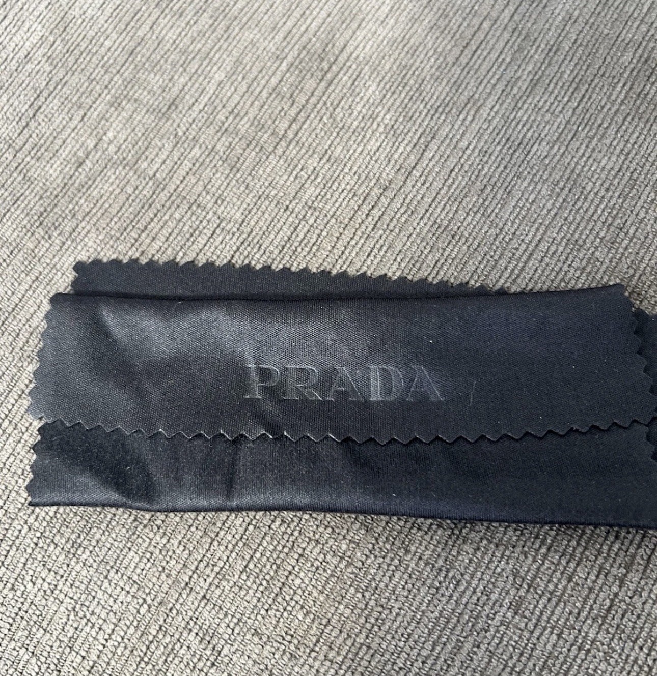 PRADA Men’s Línea rossa Black Designer Sunglasses FREE SHIPPING (AUTHENTIC✅)