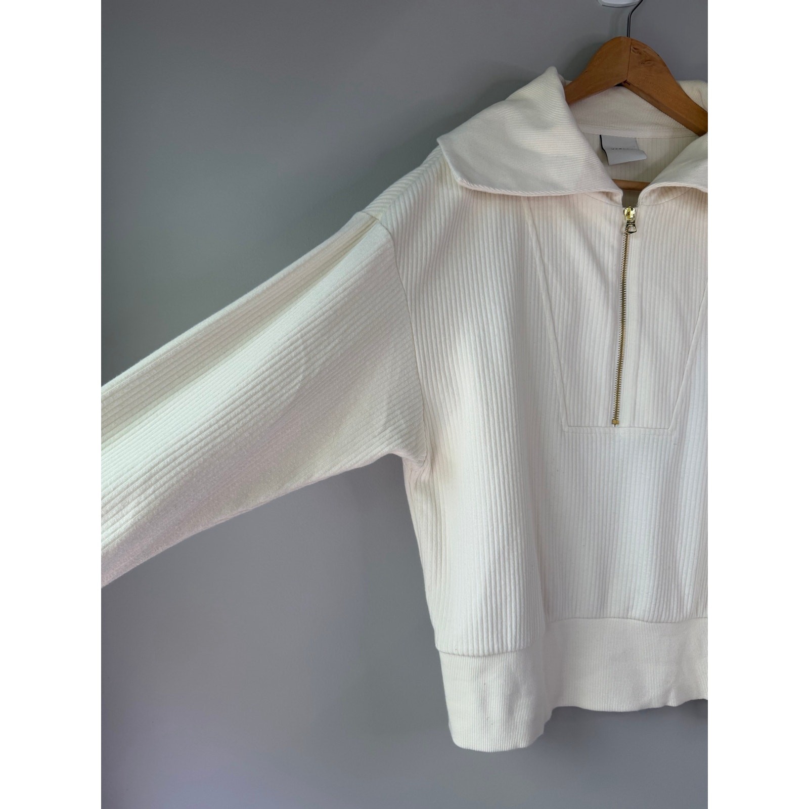 Varley Size XL Ribbed Half Zipped Pullover Sweatshirt Cream