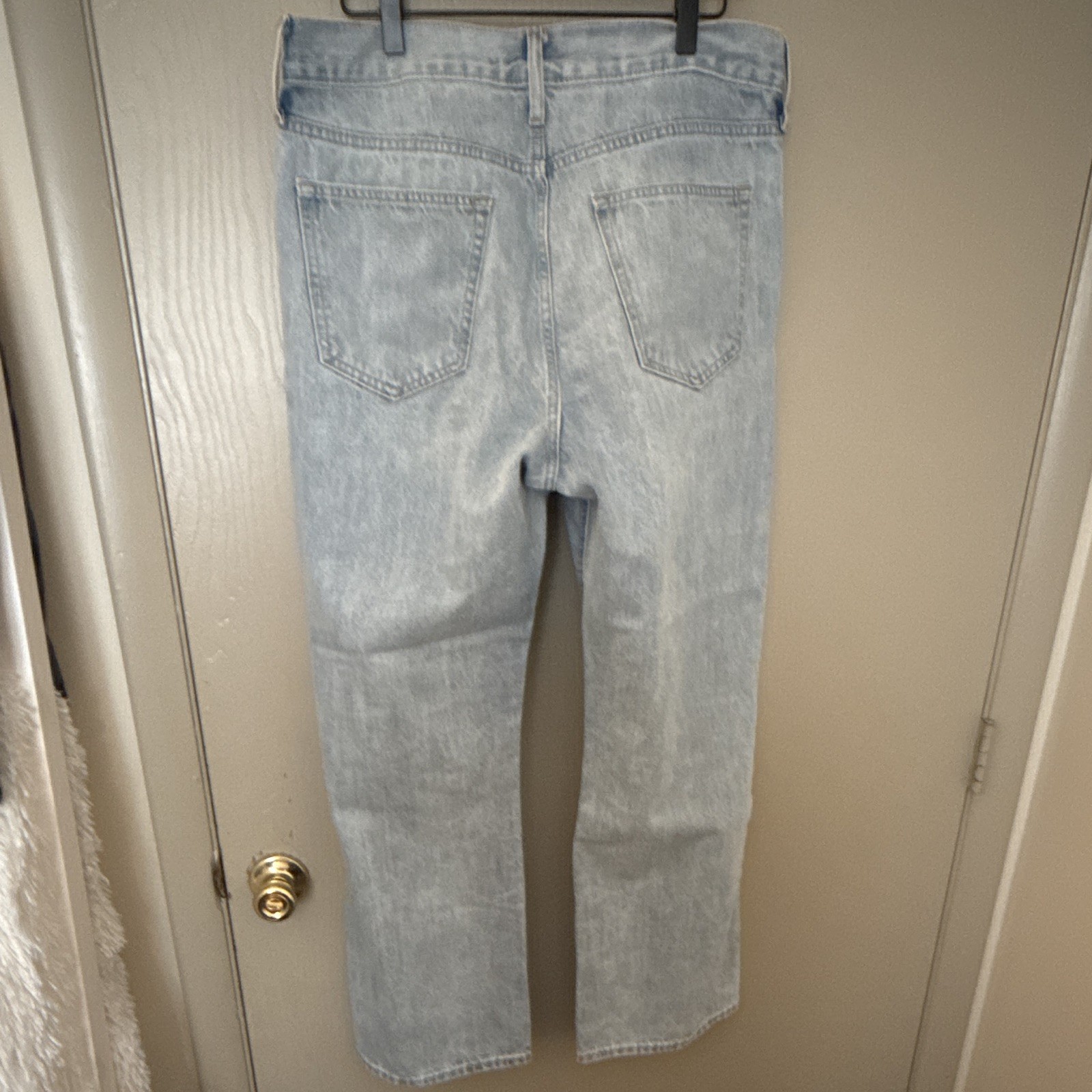 Old Navy ’90s Baggy Straight Light Wash Blue Denim Jeans Mid Rise Button Zip NWT