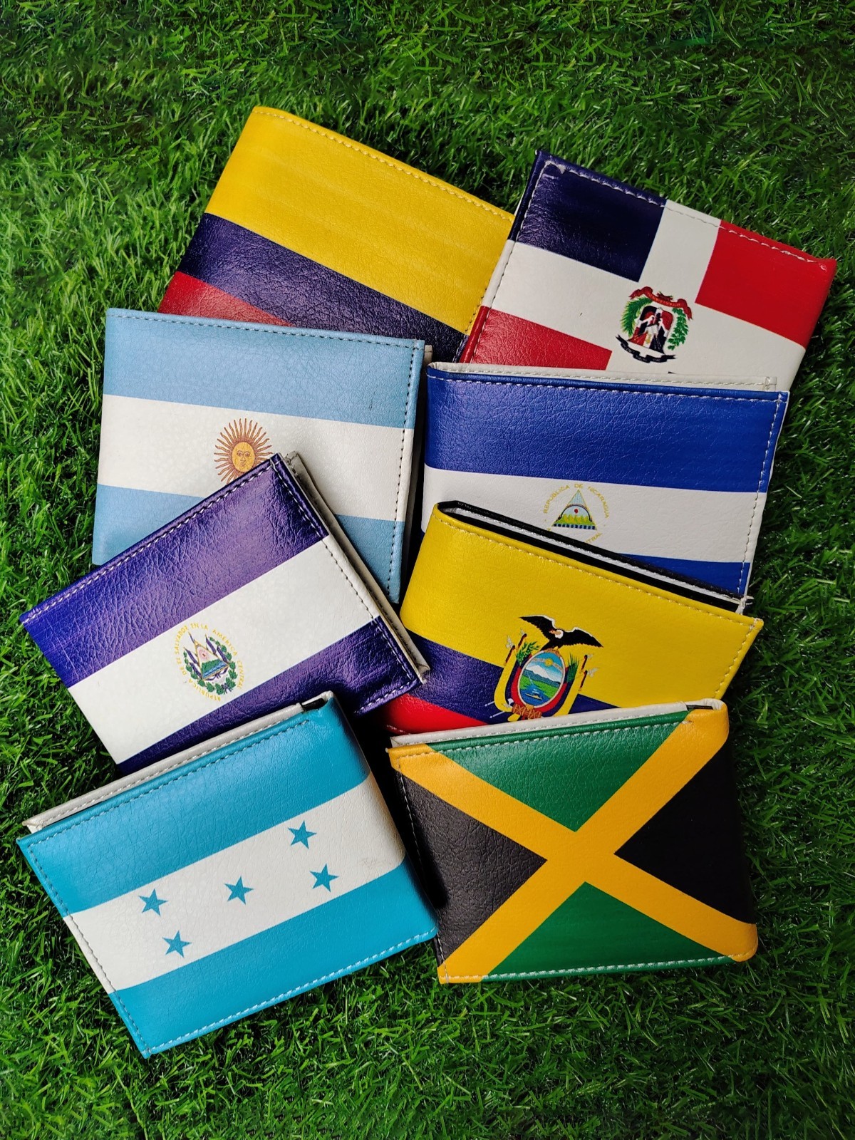Men’s Printed Leather Bifold Novelty Wallet with Gift box