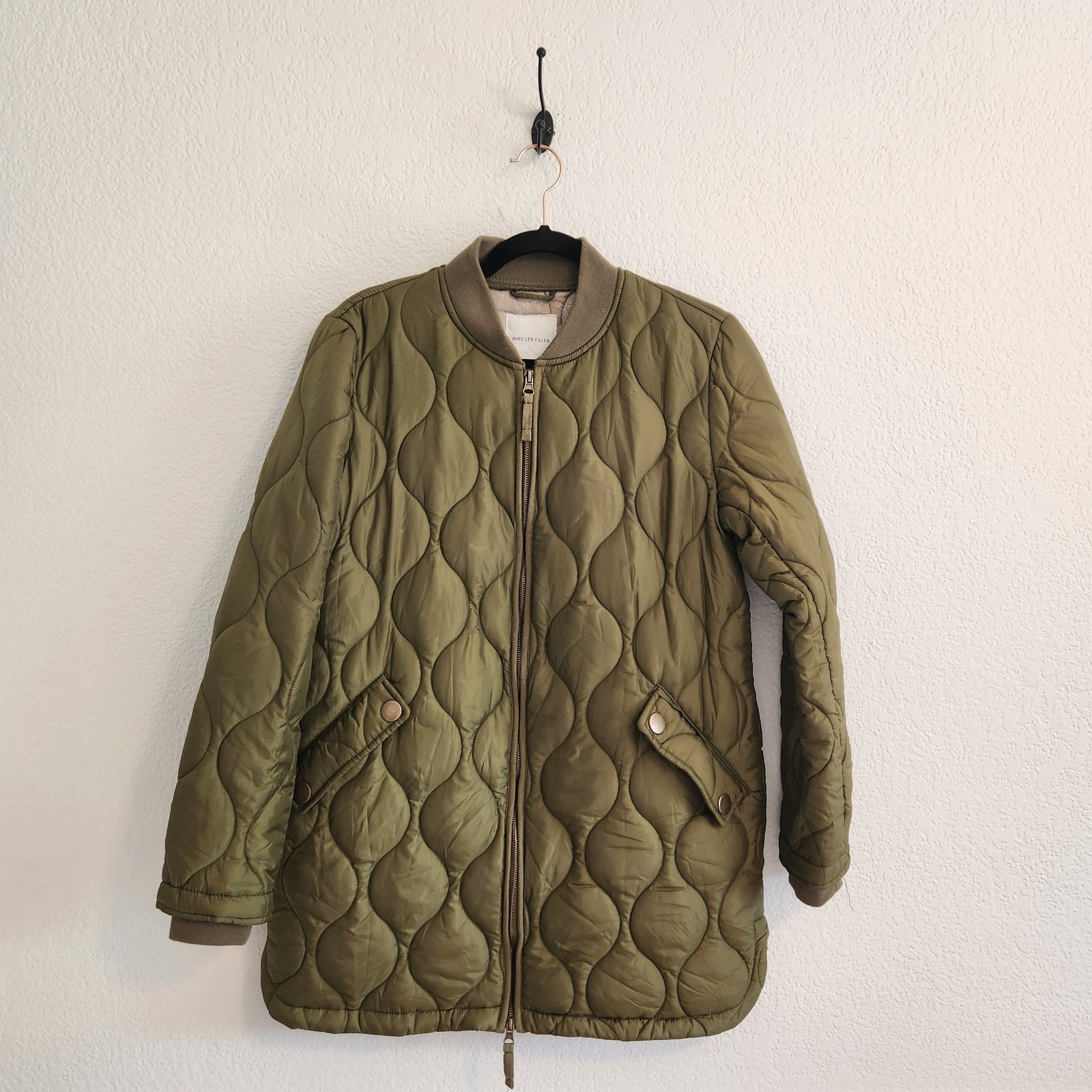Avec Les Filles Women’s Size Small Army Green Quilted Puffer Jacket New
