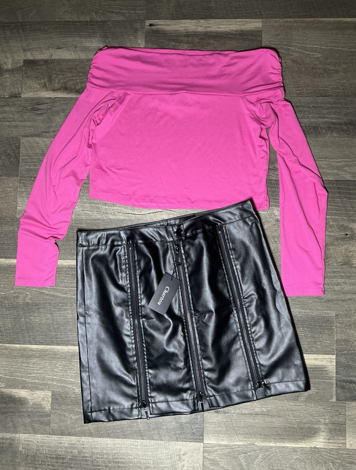 Chartou 2pc Outfit Set Off Shoulder Long Sleeve Crop Top XL Faux Leather Skirt