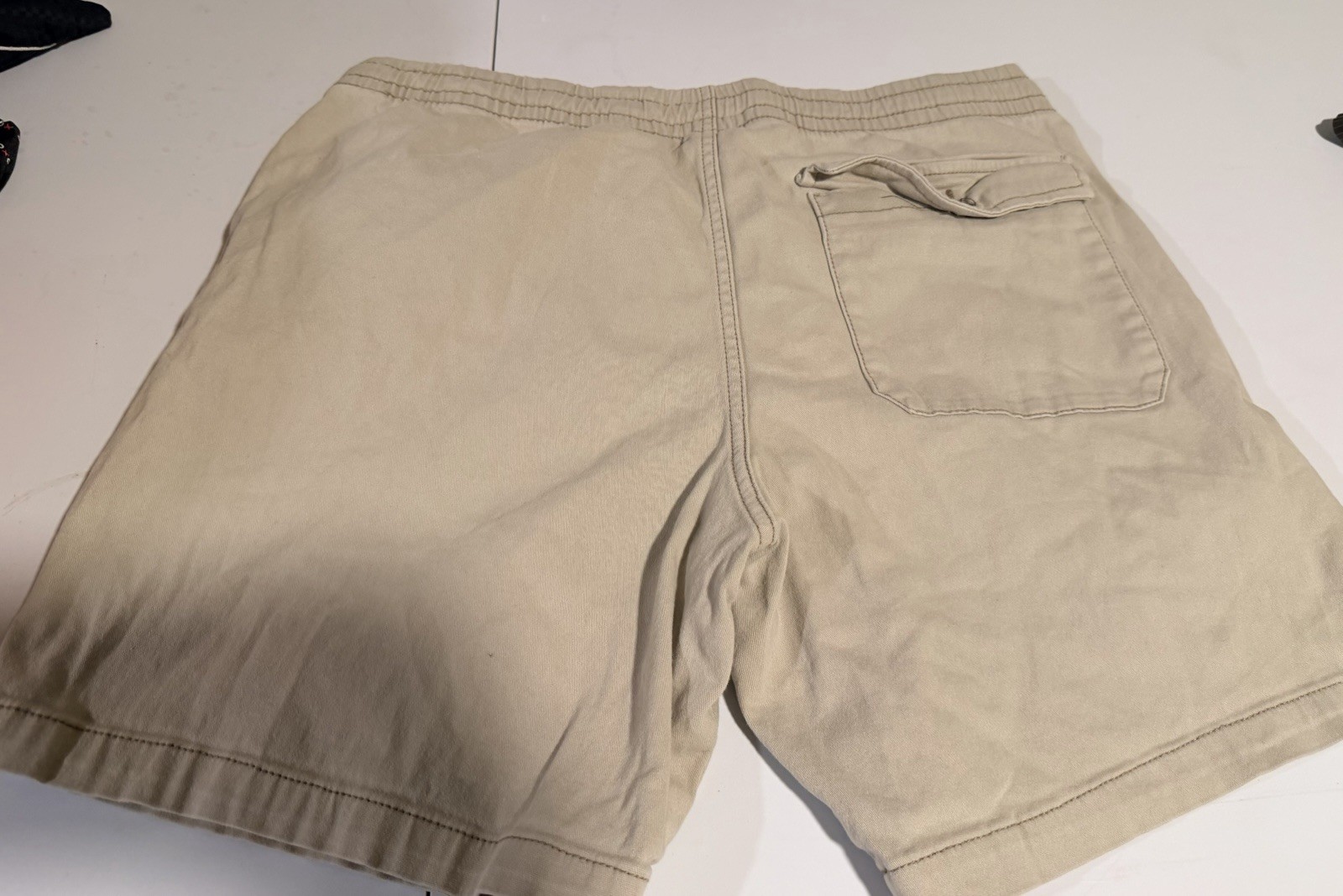 Iron Co. Men’s Beige Shorts Solid Flat Front Drawstring Elastic Waist
