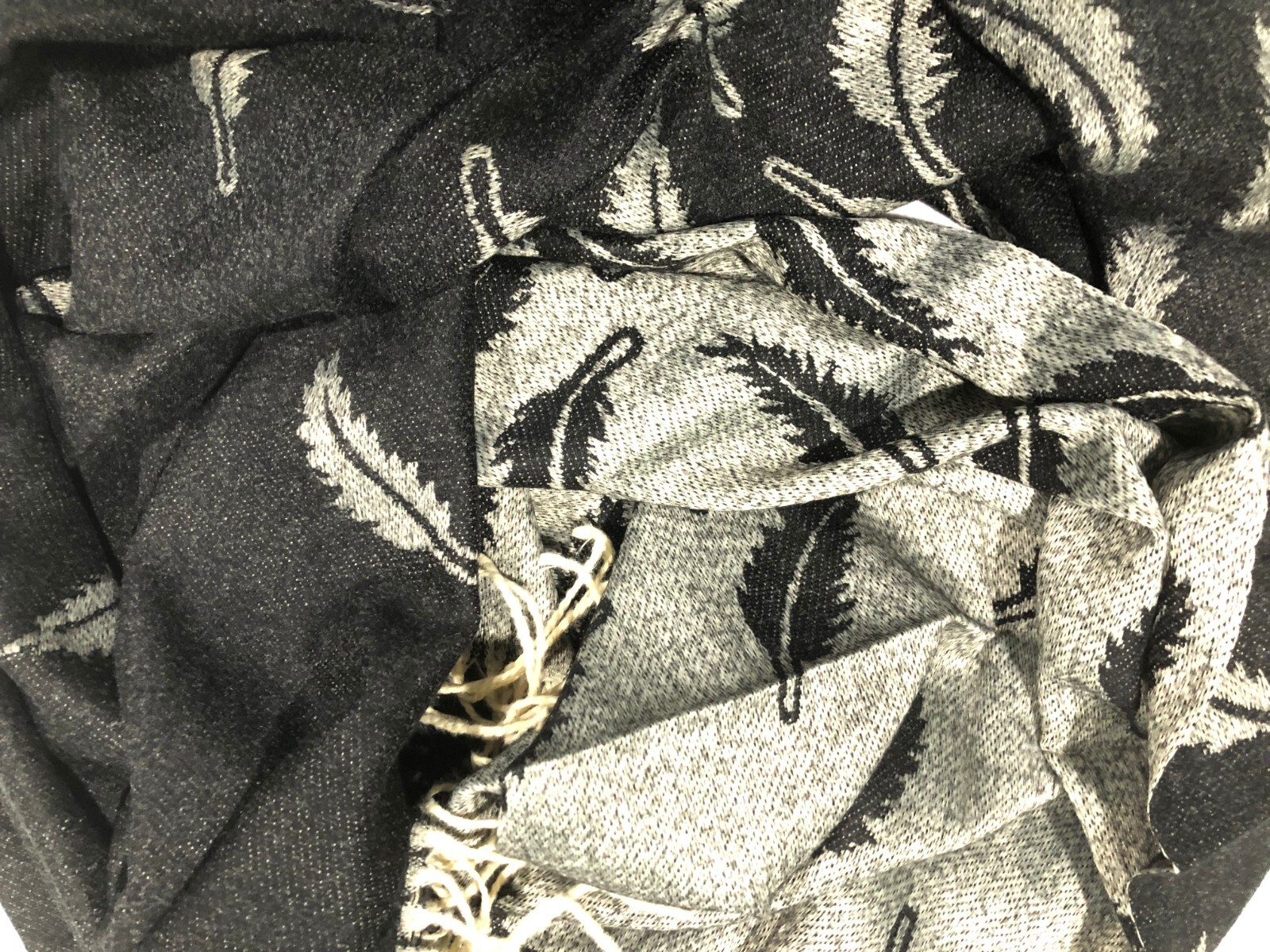 Beautifully Soft & Warm Cashmere Scarf Wrap Winter Warm Travel Wrap Ideal Gift
