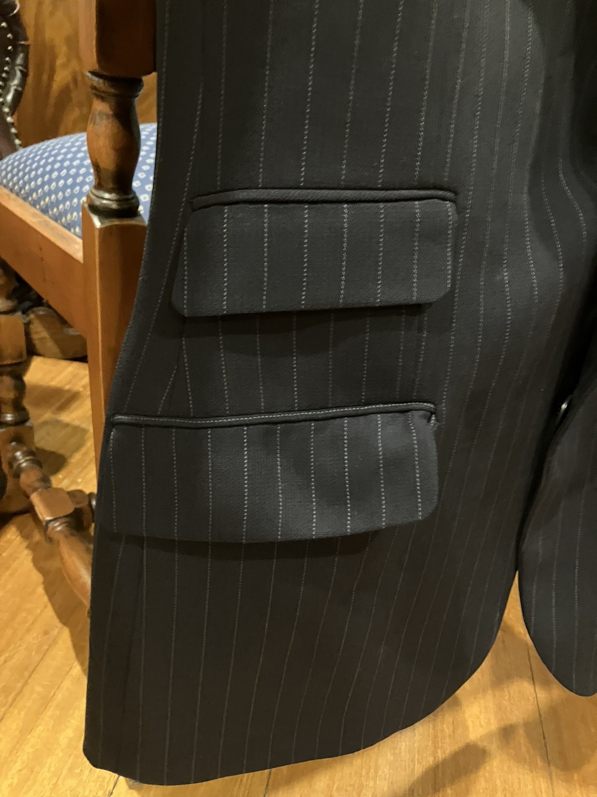 Giorgio Armani Vintage Collezioni Men Navy Blue Pinstripe 2 Pcs Suit 48R 90s