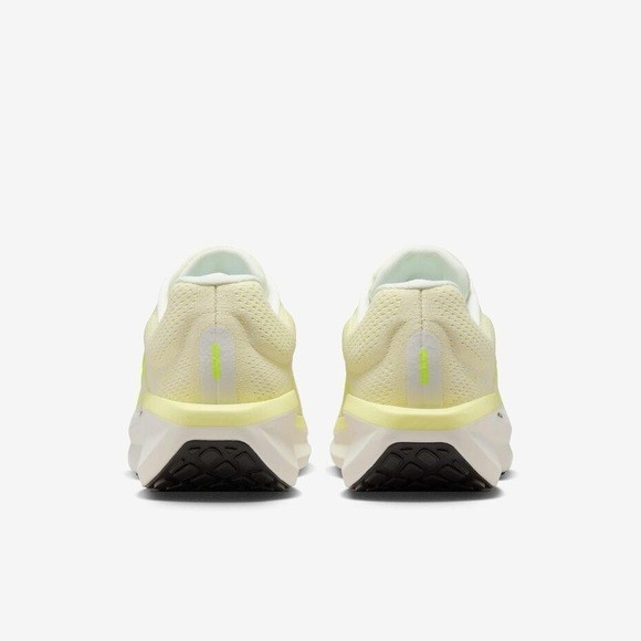Nike Air Winflo 11 Men Neon Yellow NEW size 15
