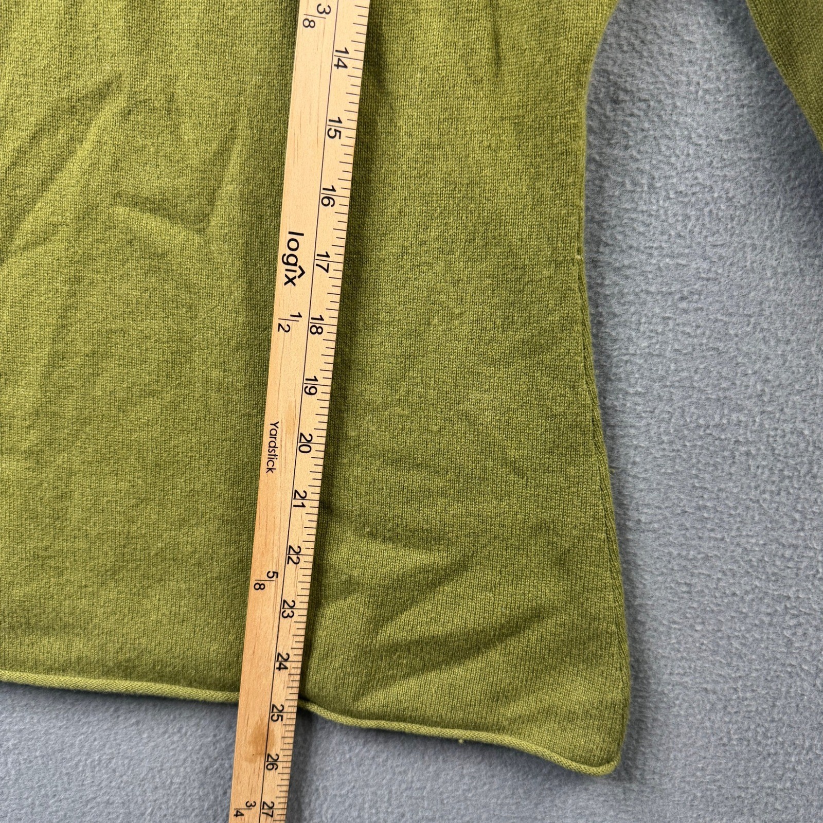 Garnet Hill Womens XS Olive Green 100% Cashmere Crewneck Long Sleeve Sweater