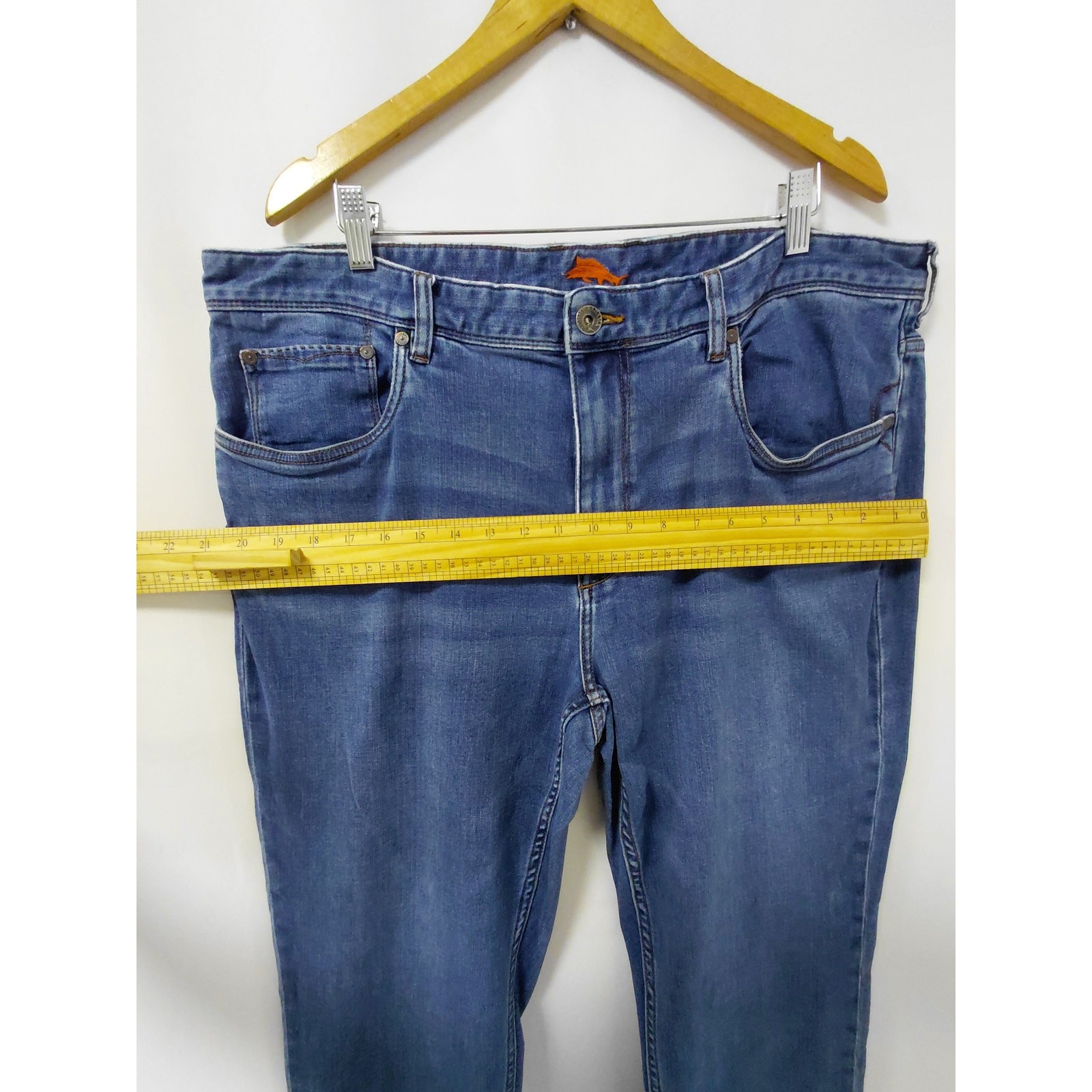 Tommy Bahama Blue Denim Jeans Mid (10-12 in) Classic Men