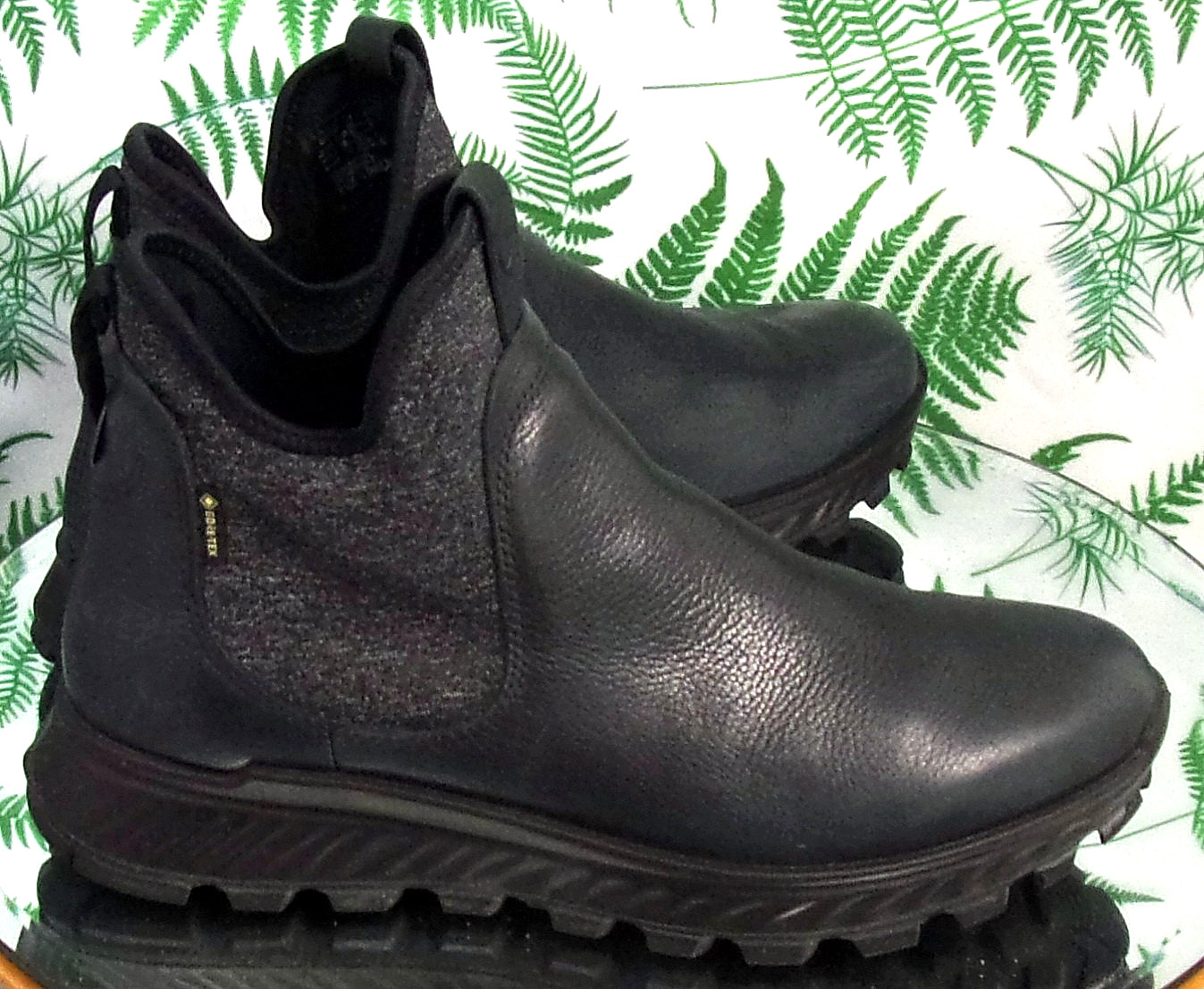 ECCO EXOSTRIKE GTX BLACK LEATHER ANKLE BOOTS WATERPROOF SHOES US WOMENS SZ 6
