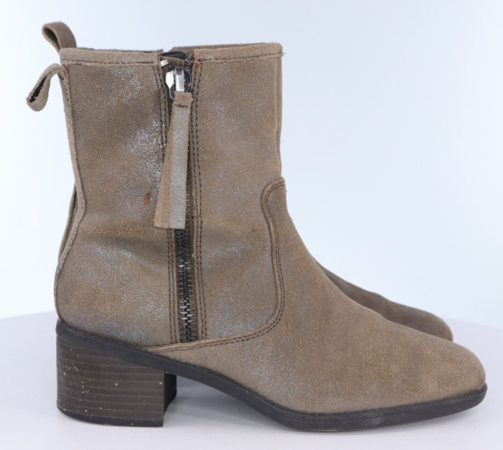Clarks Collection Women’s Heeled Booties Boots Size 7 Leather Bronze