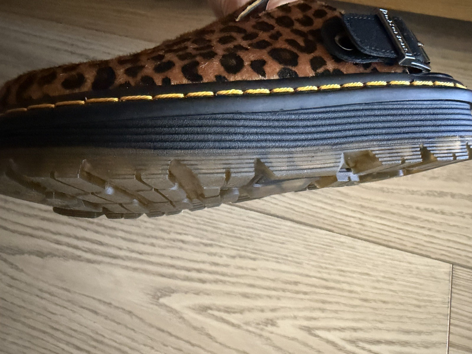 New Dr. Martens Zebzag Leopard Print Hair On Leather Mules Clogs Womens 6 23cm