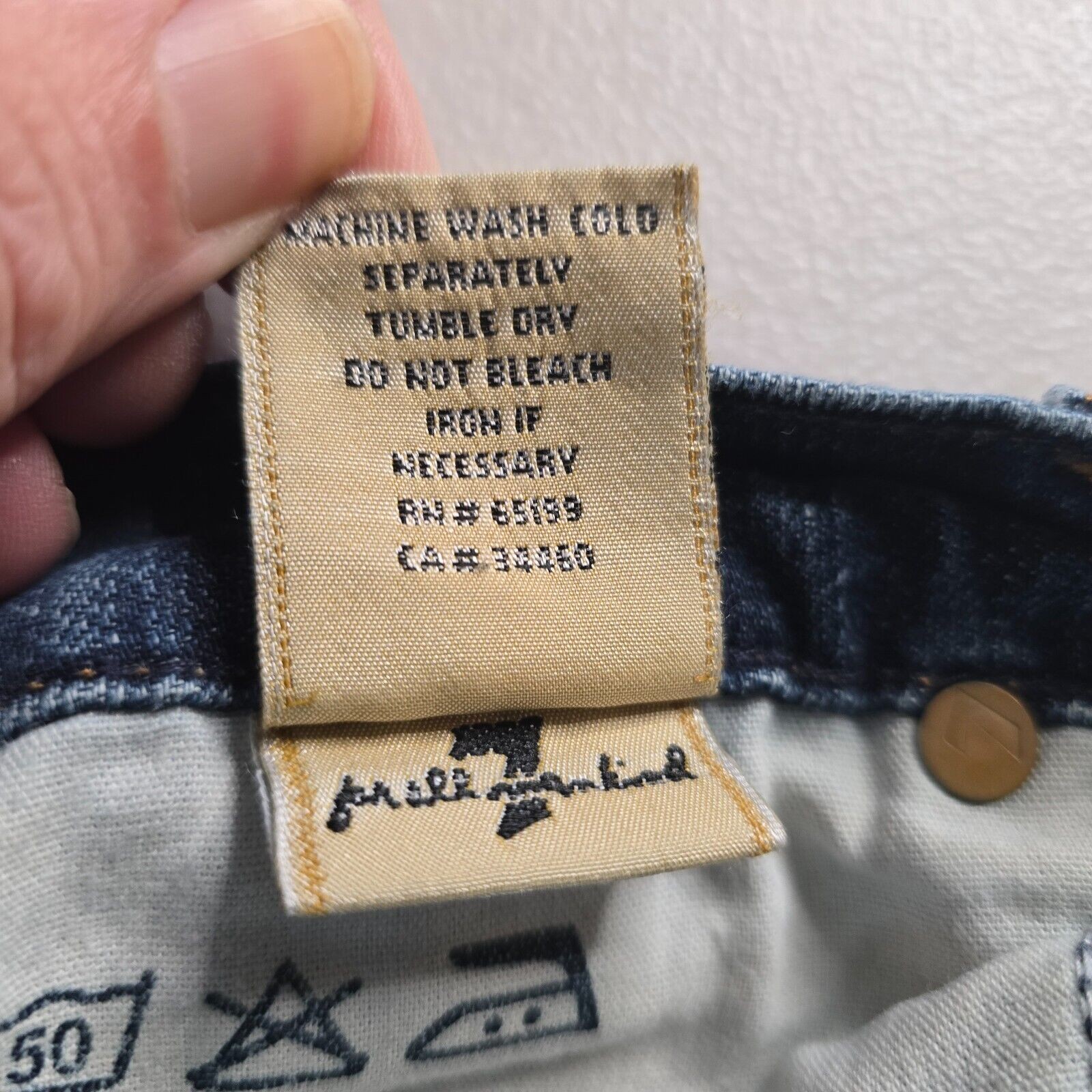 7 For All Mankind Jeans Women’s 28 Blue Flare Medium Wash Slight Distress