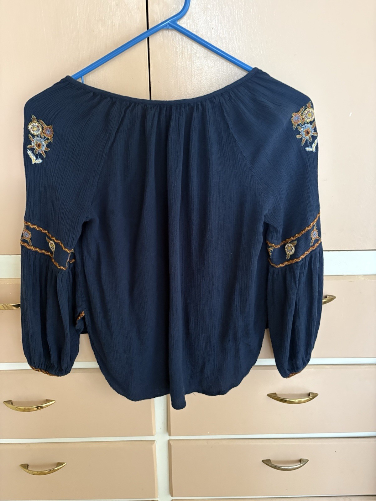 Forever 21 Navy Blue Embroidered Boho Peasant Blouse Size Small