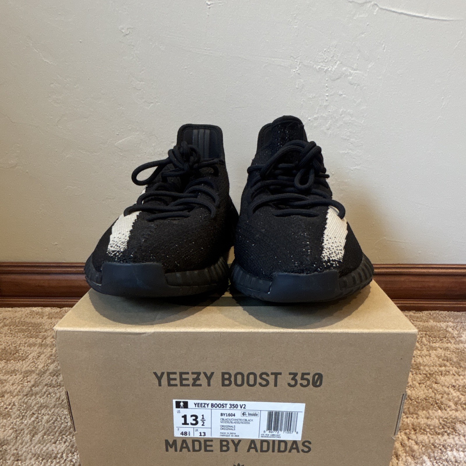 adidas Yeezy Boost 350 V2 Oreo Core Black/Core White Primeknit Men BY1604