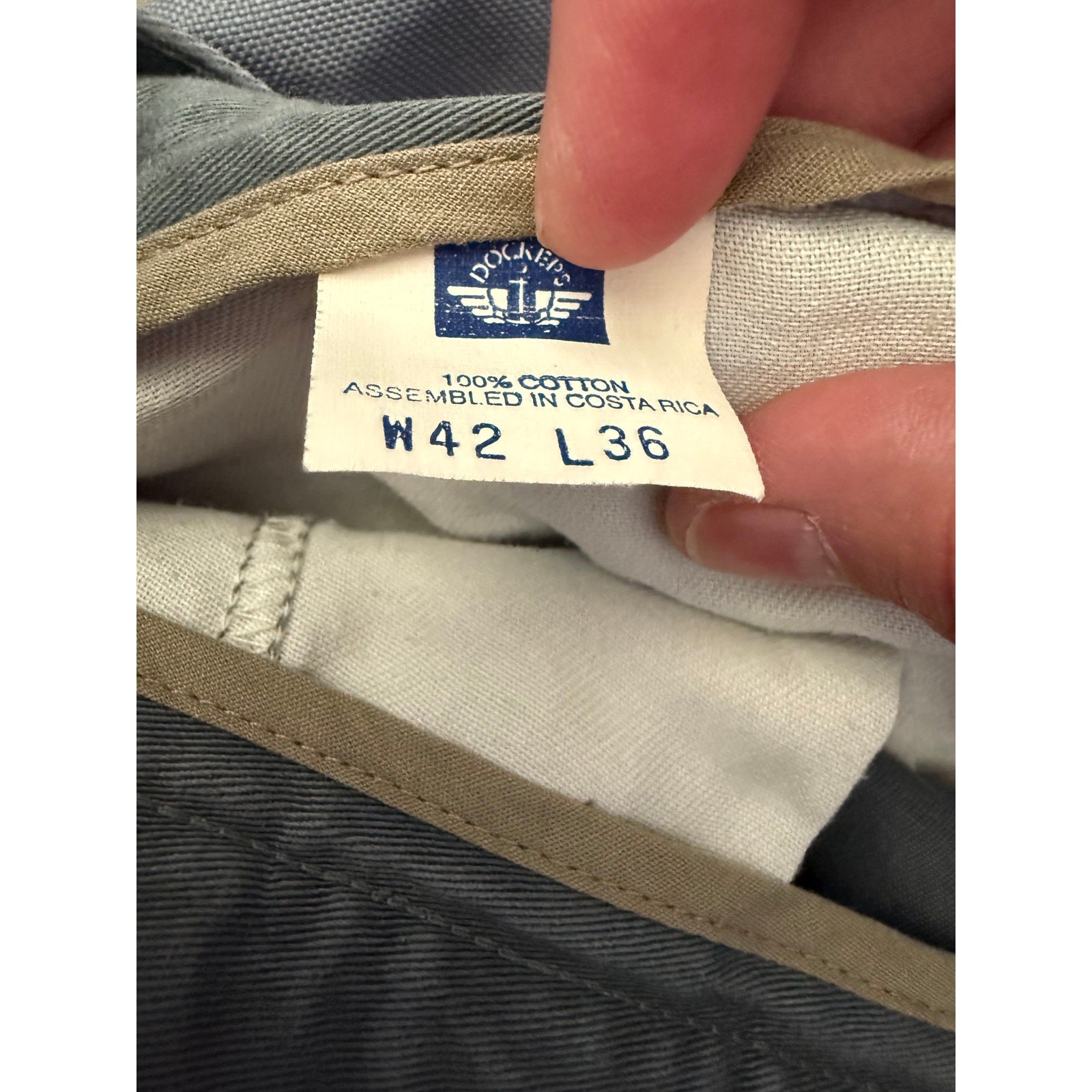 Vintage 90s Dockers Surplus Relaxed Pleated Pants W42 L36