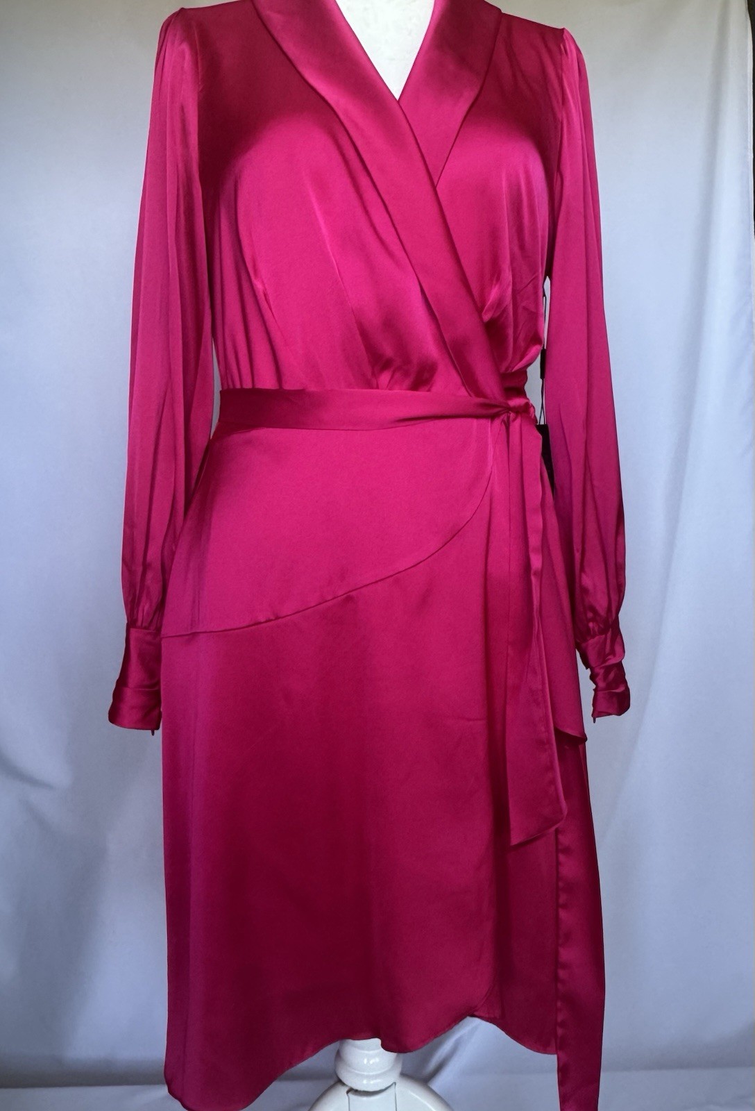 White House Black Market Pink Satin Solid V-Neck Wrap Mini Dress, 10