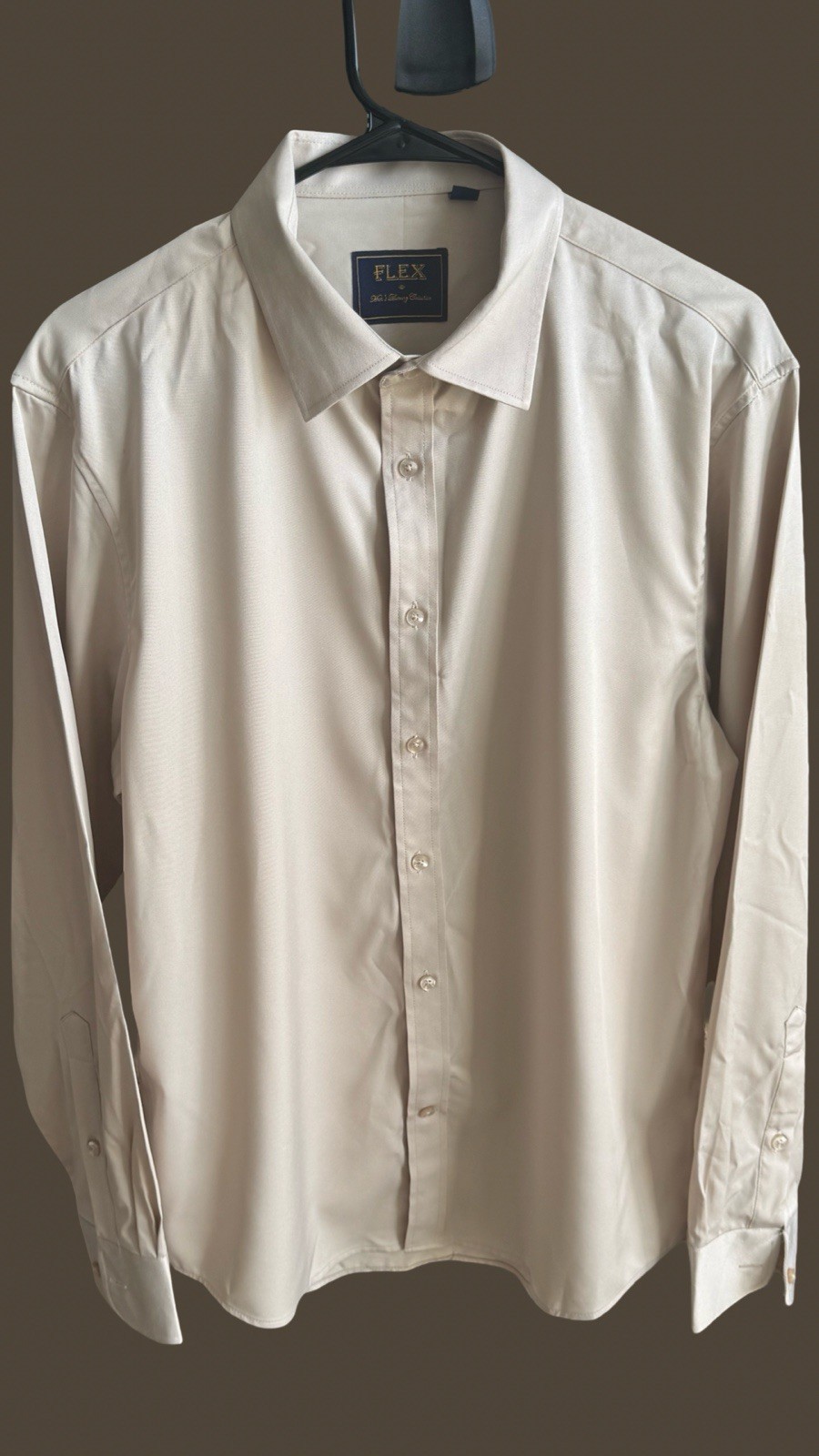FLEX Men’s Beige Solid Long Sleeve Button-Front Point Collar Dress Shirt M