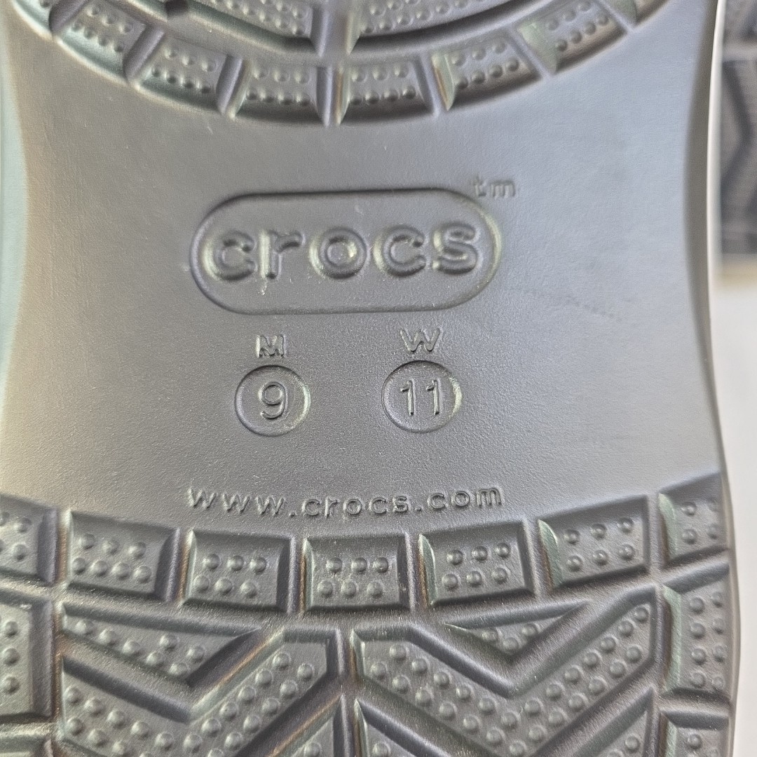 Crocs Bayaband Clogs – Unisex Black/White Sport Band – Size M9/ W 11