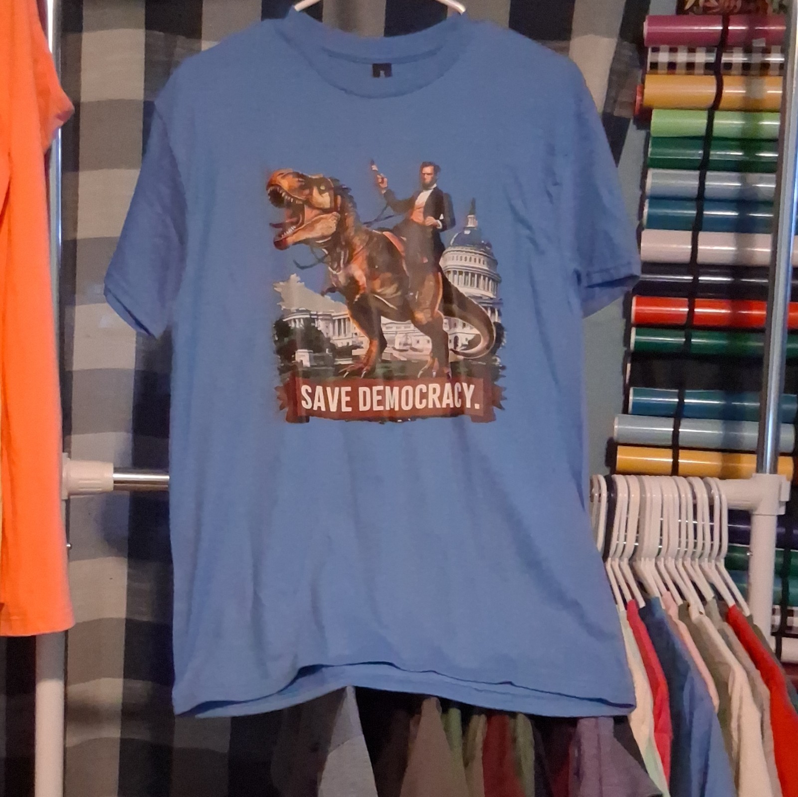 Gildan Ultra Cotton Men’s M Blue Short Sleeve “Save Democracy” Tee